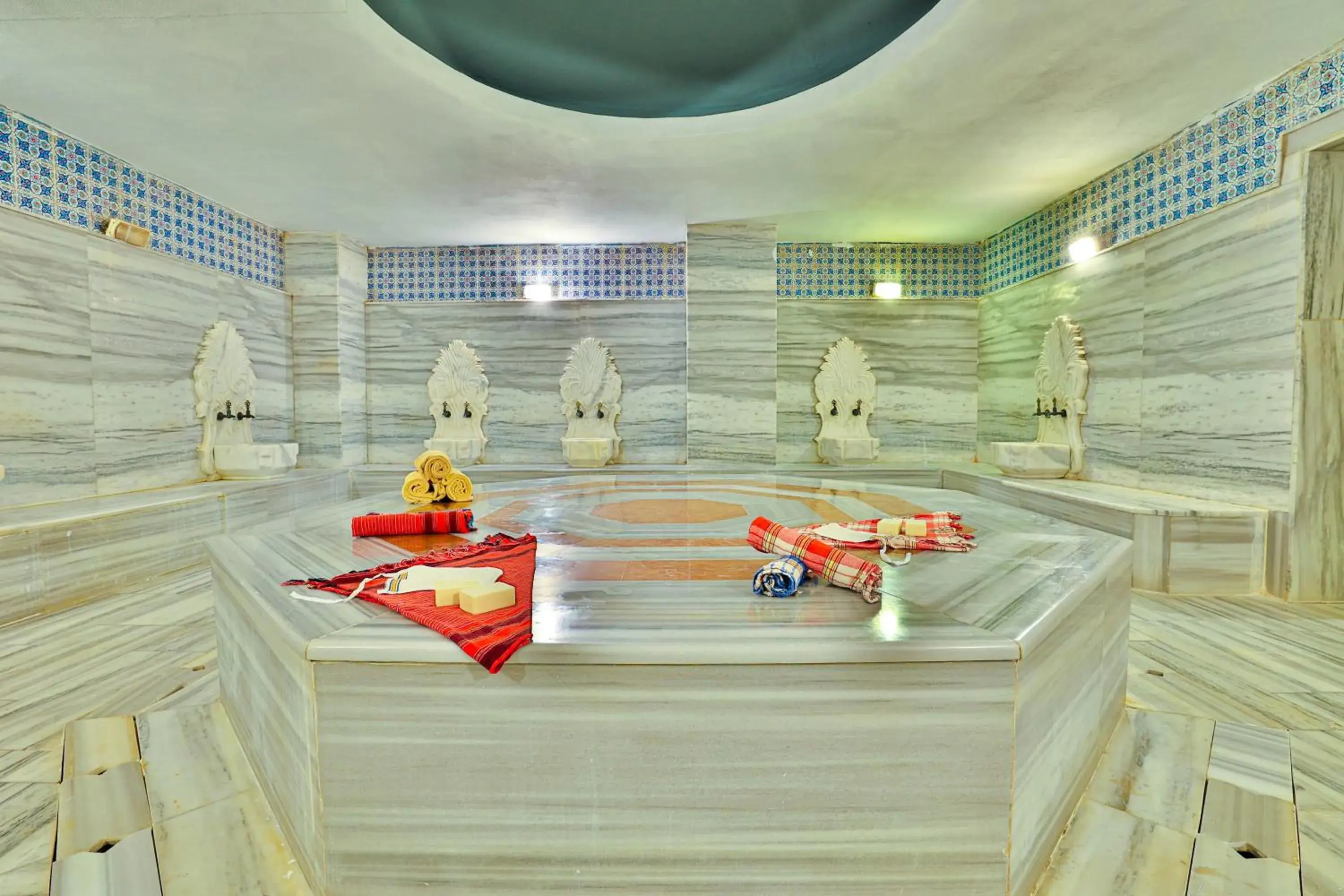 Spa and wellness centre/facilities in Crystal Aura Beach Resort & Spa