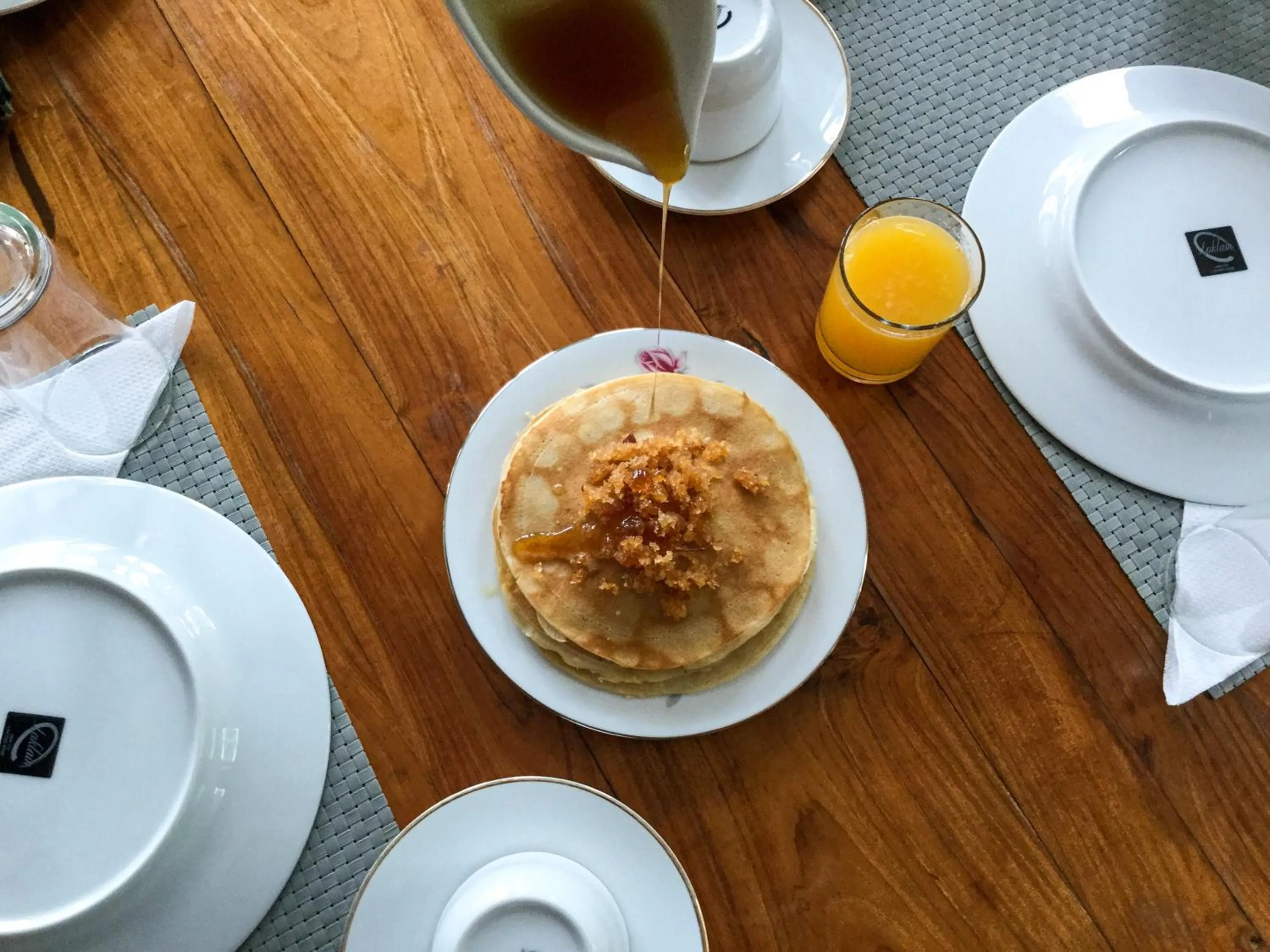 Coffee/tea facilities in Hanthana House