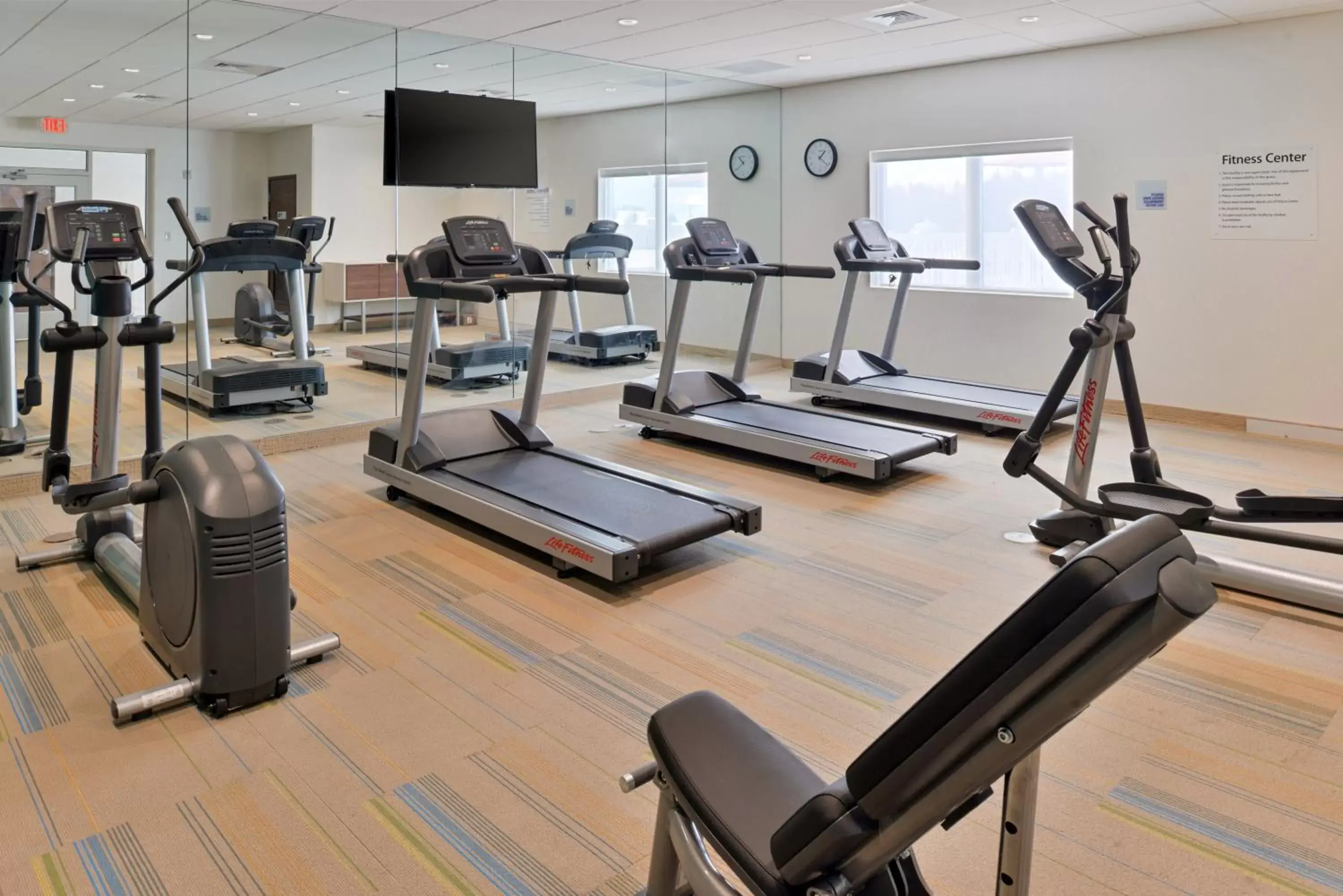Fitness centre/facilities, Fitness Center/Facilities in Holiday Inn Express & Suites Trinity, an IHG Hotel