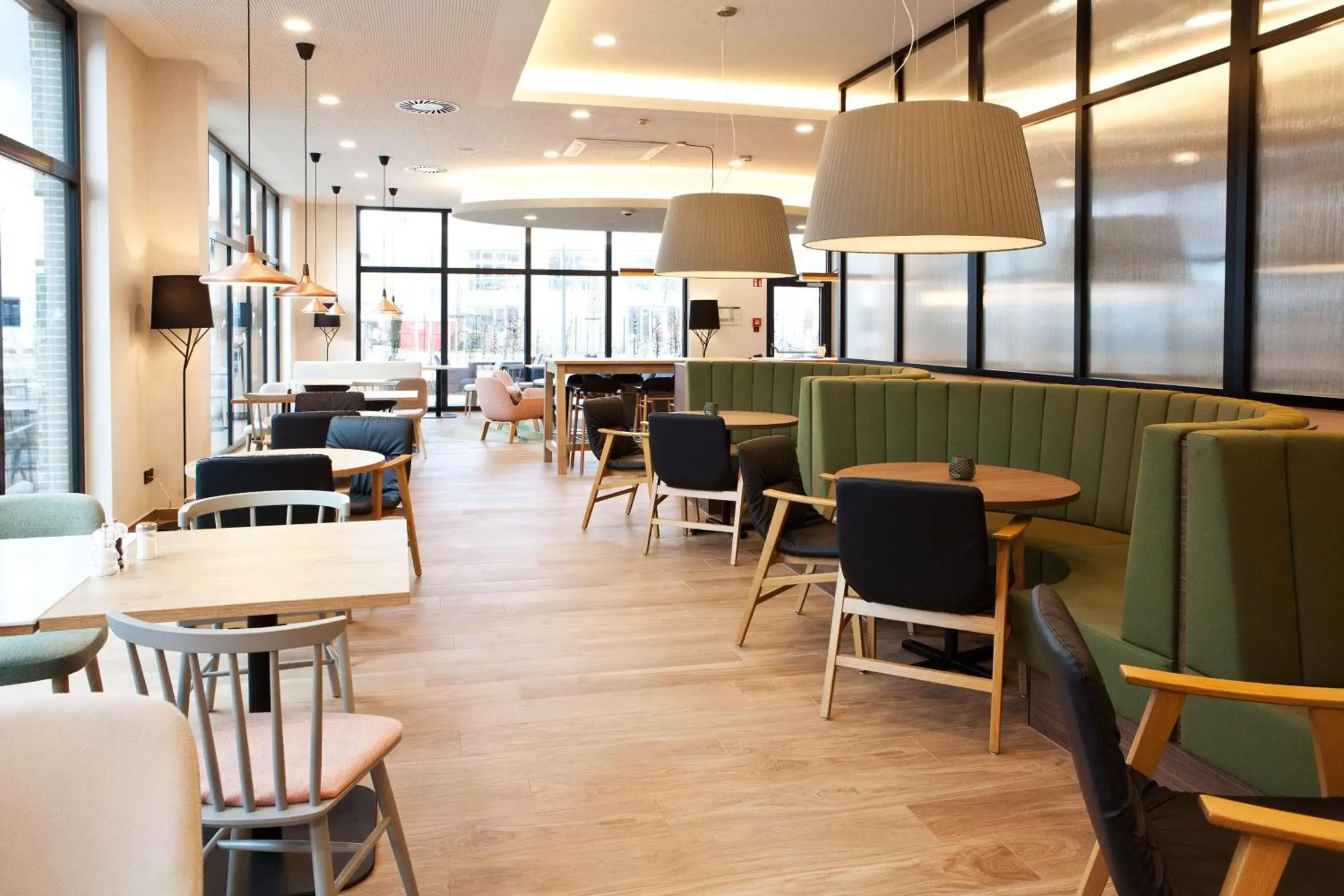 Restaurant/places to eat in Hilton Garden Inn Munich Messe Restaurant/places to eat in Hilton Garden Inn Munich Messe