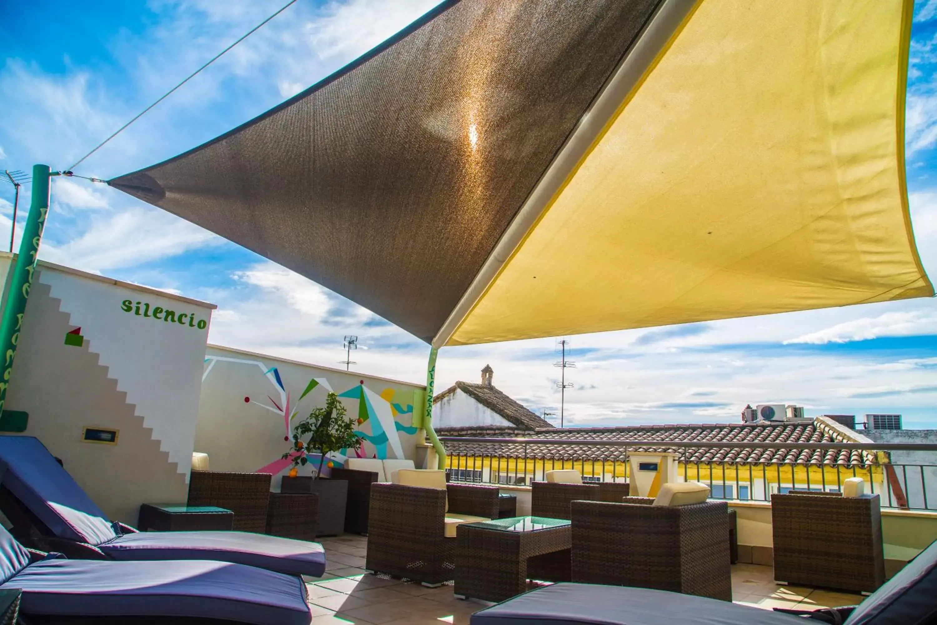 Balcony/Terrace, Restaurant/Places to Eat in Cordoba Carpe Diem