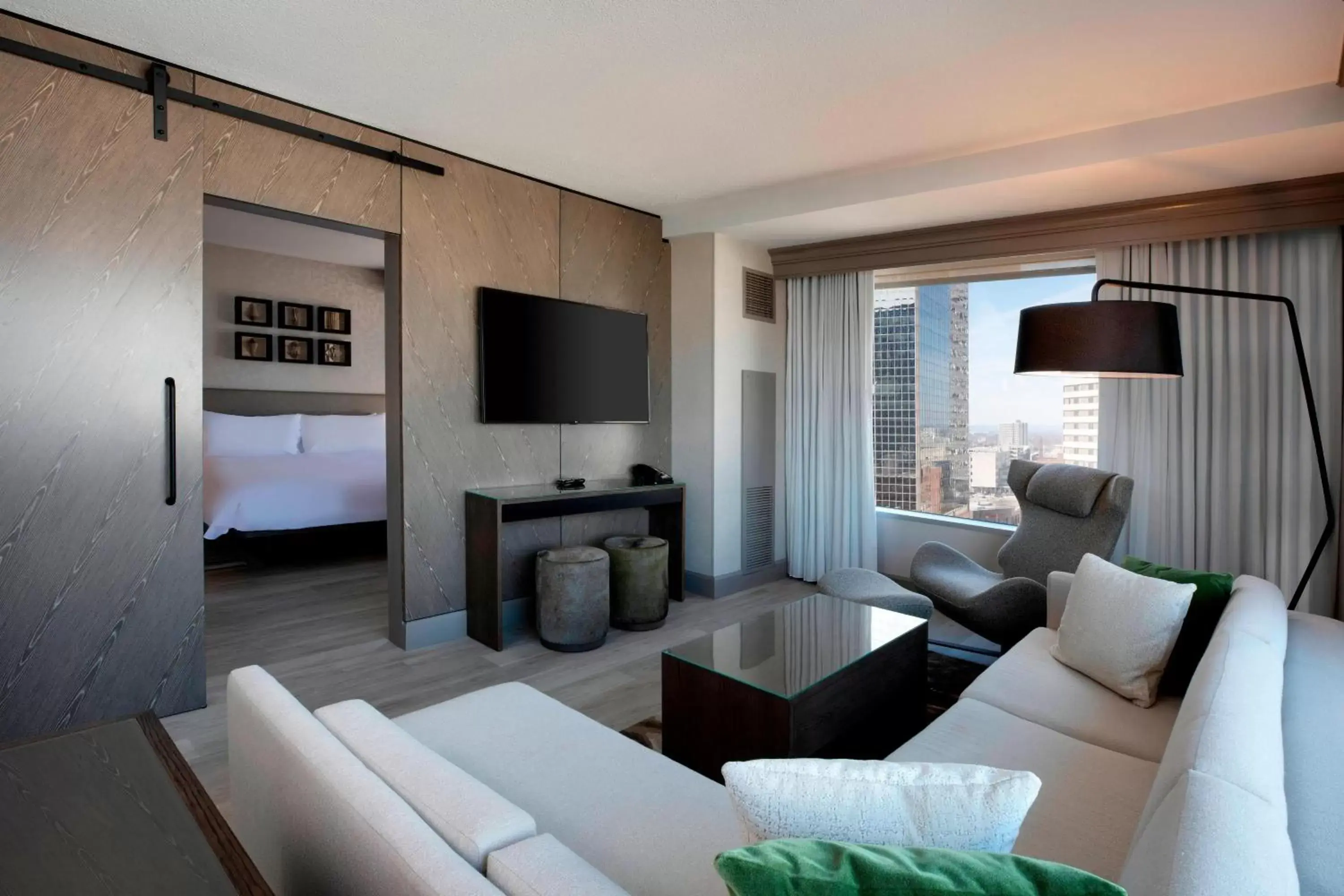 Living room, Seating Area in Louisville Marriott Downtown