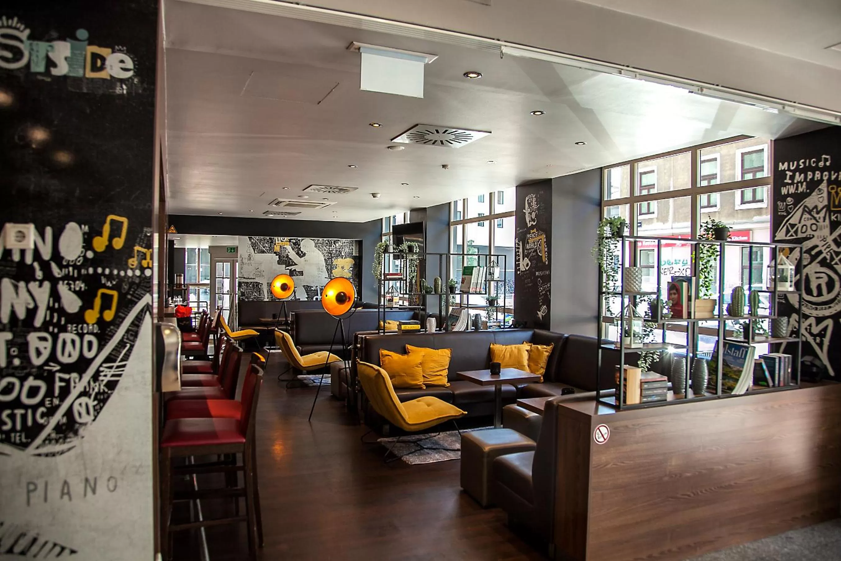 Restaurant/places to eat in Hotel Mercure Wien Westbahnhof