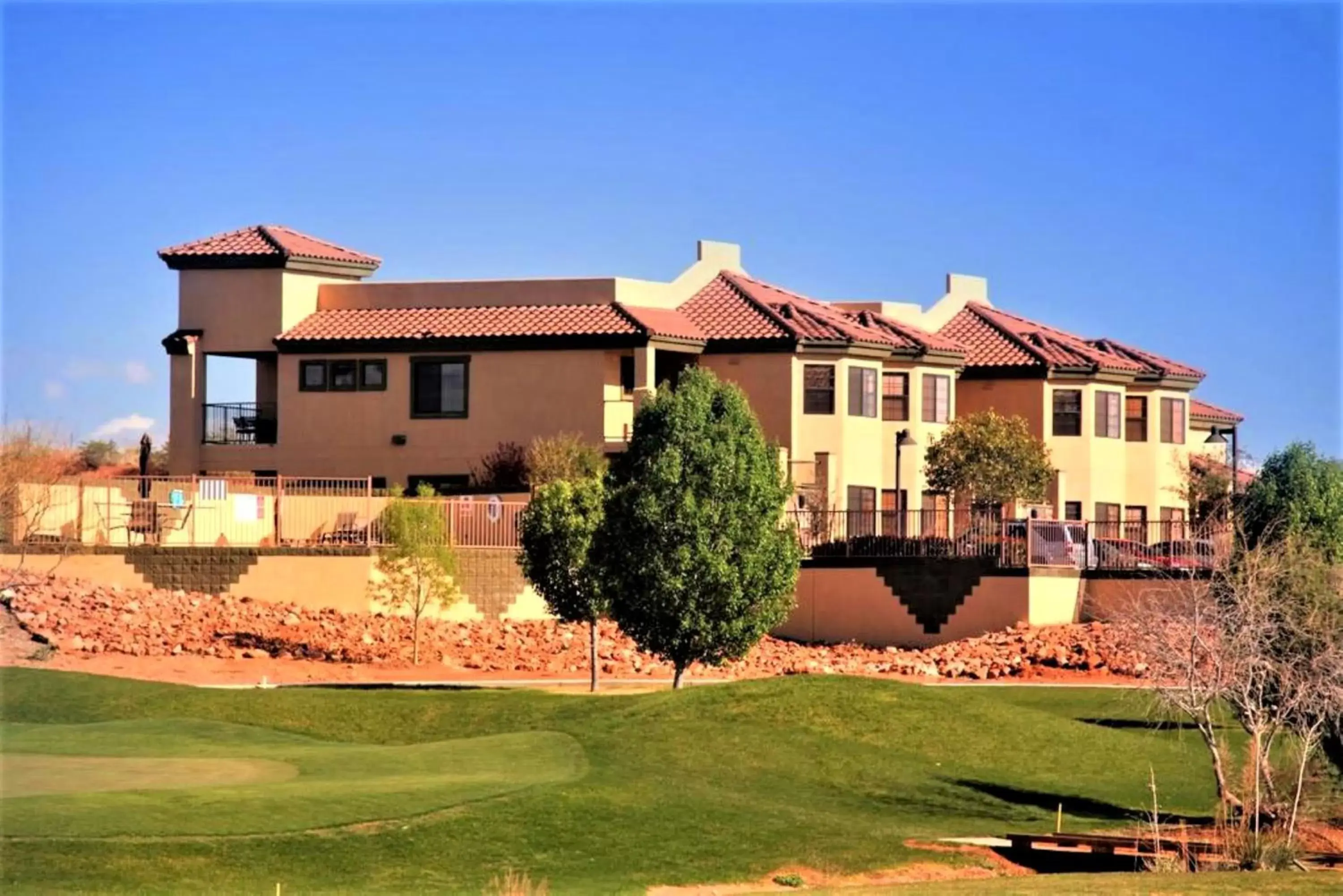 Bird's eye view, Property Building in Highlands Resort at Verde Ridge