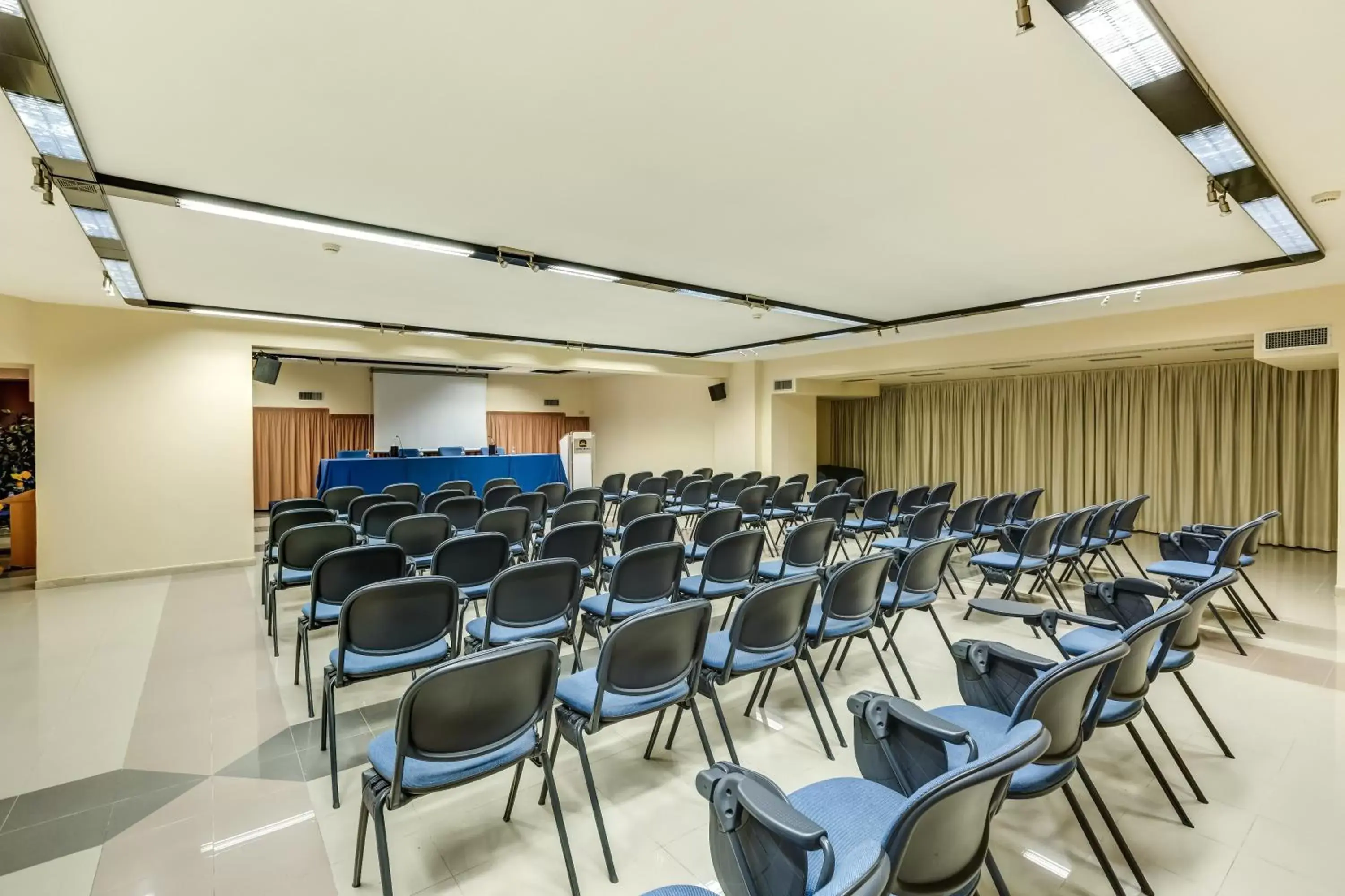 Business facilities in Best Western Hotel Rocca