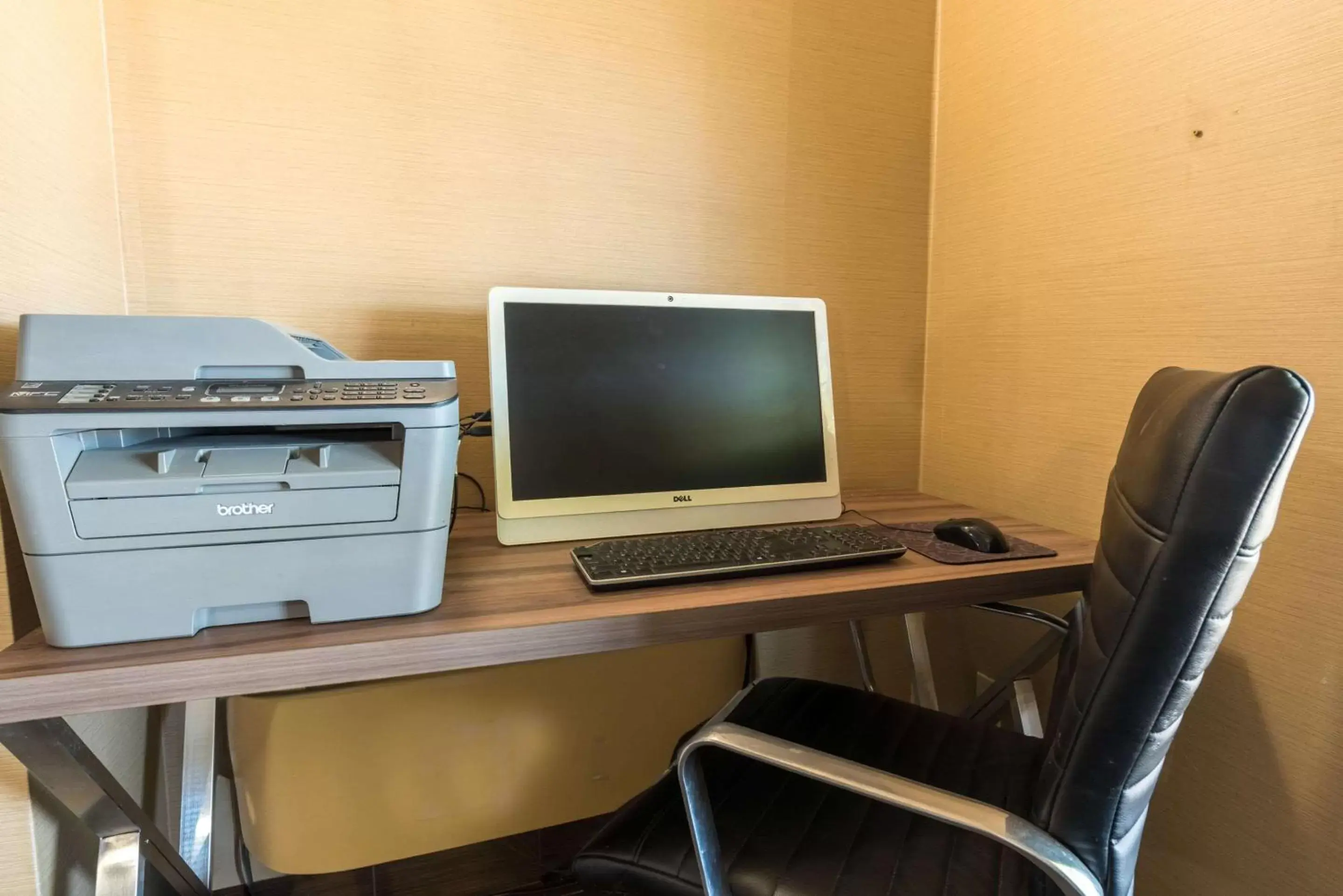 Business facilities, Business Area/Conference Room in Comfort Inn & Suites Alamosa