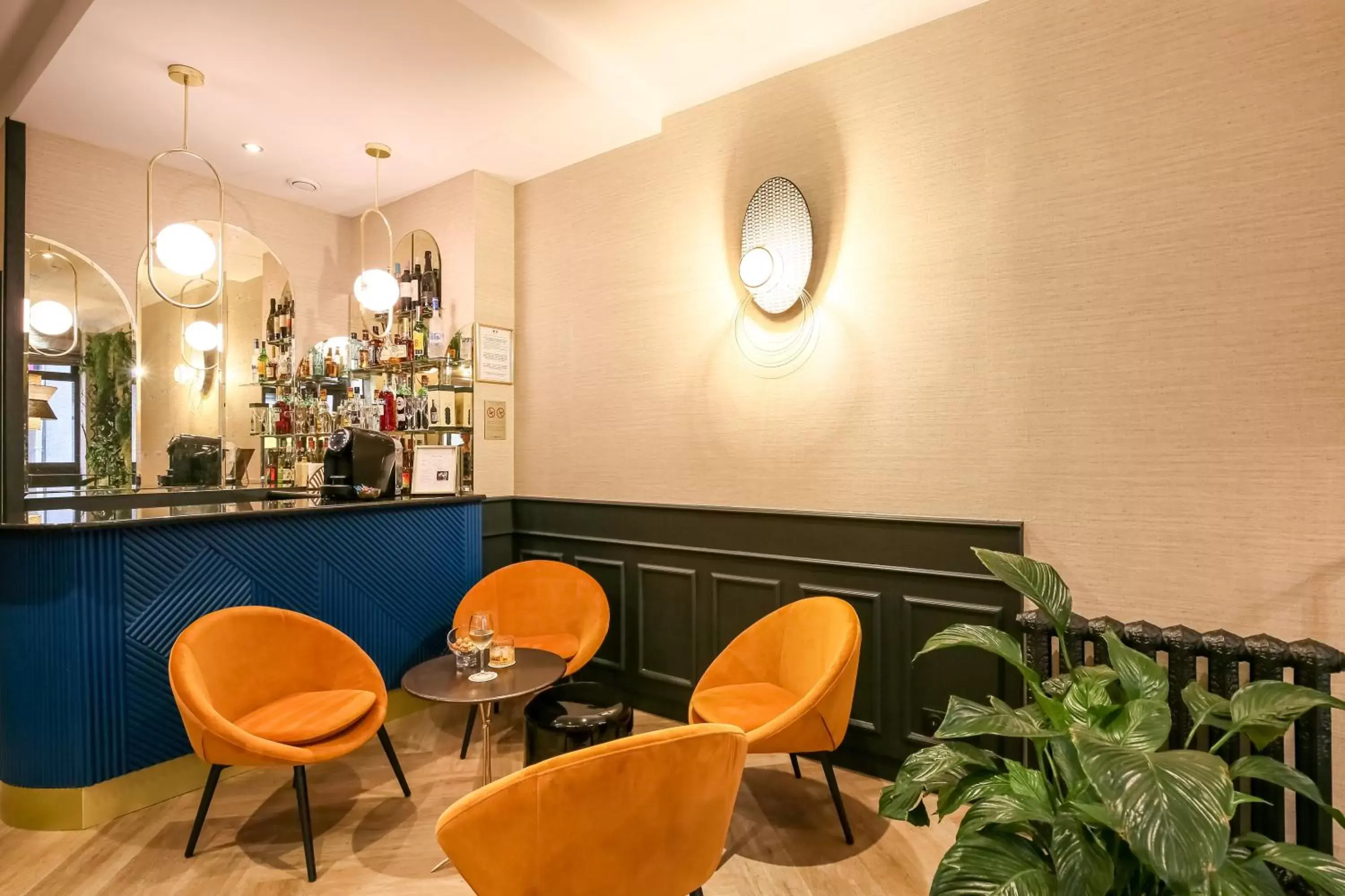 Lounge or bar, Lounge/Bar in Moris Grands Boulevards