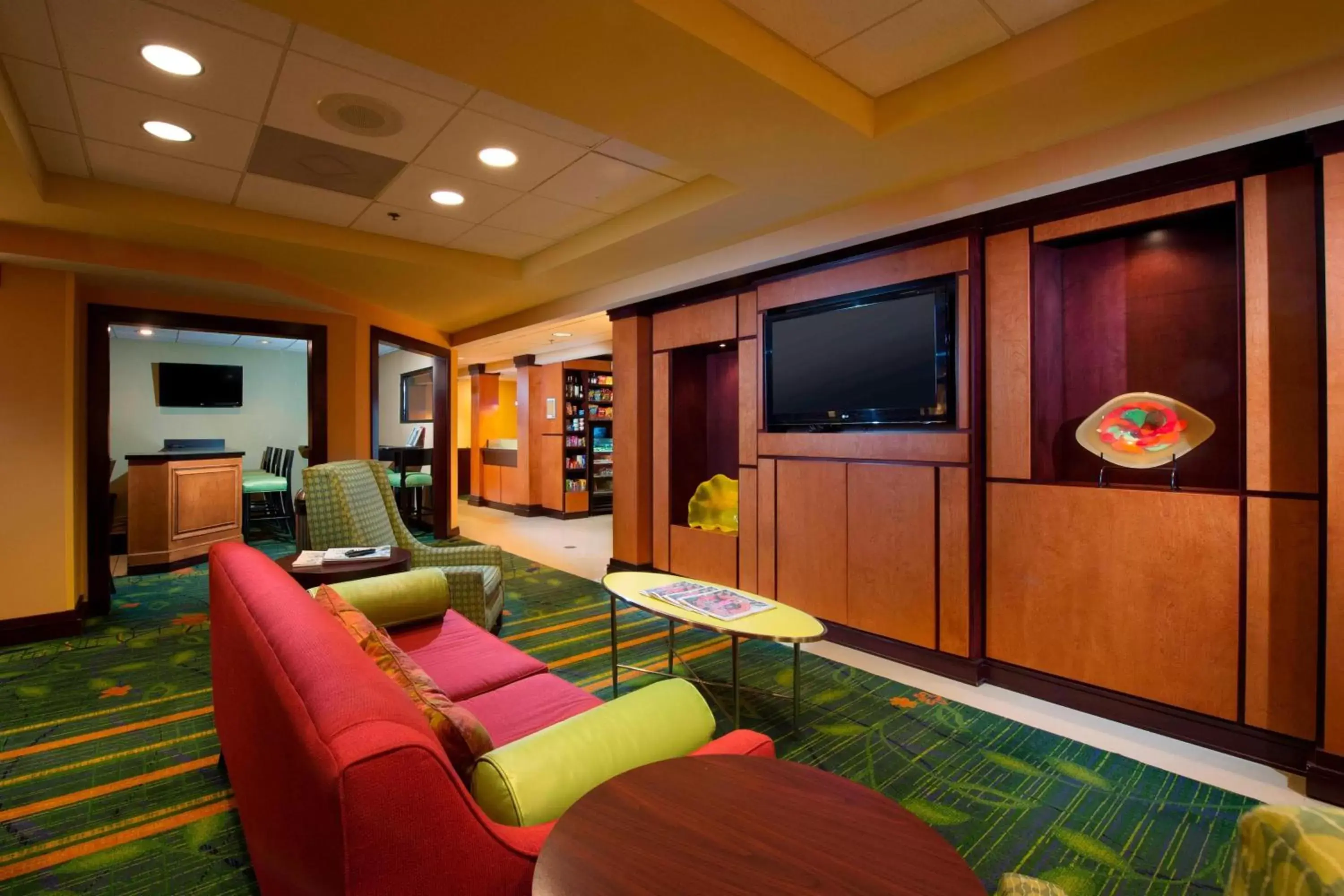 Lobby or reception in Fairfield Inn & Suites by Marriott Charleston Airport/Convention Center
