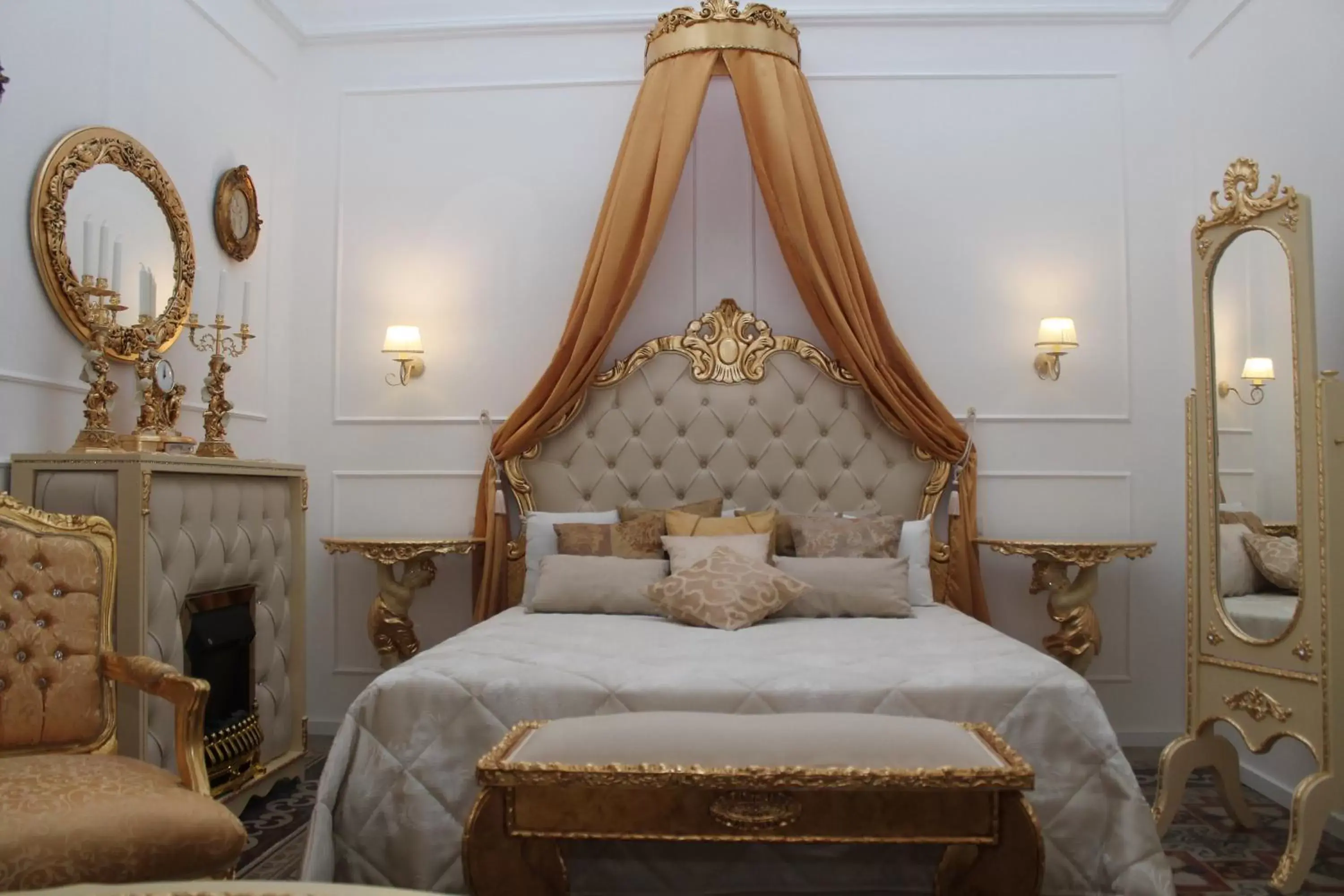 Bed in DONNA LUCREZIA b&b Boutique Hotel Style