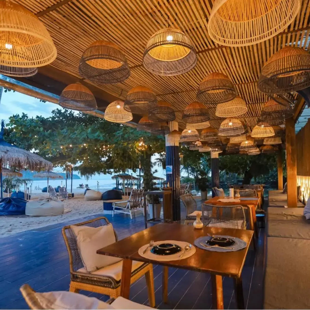 Restaurant/Places to Eat in Rest Sea Resort Koh Kood