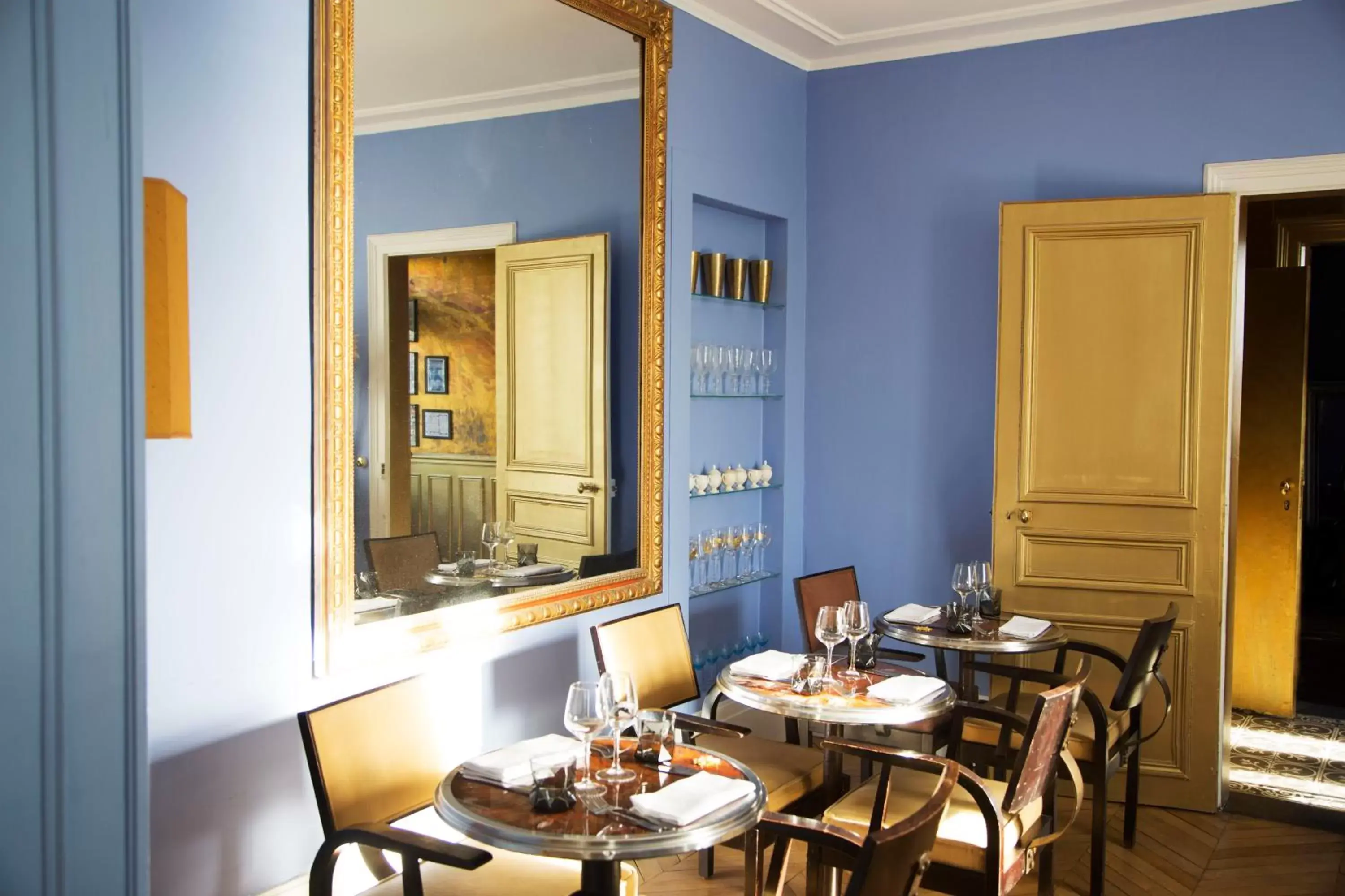 Staff, Restaurant/Places to Eat in Maison d'hôtes Stella Cadente