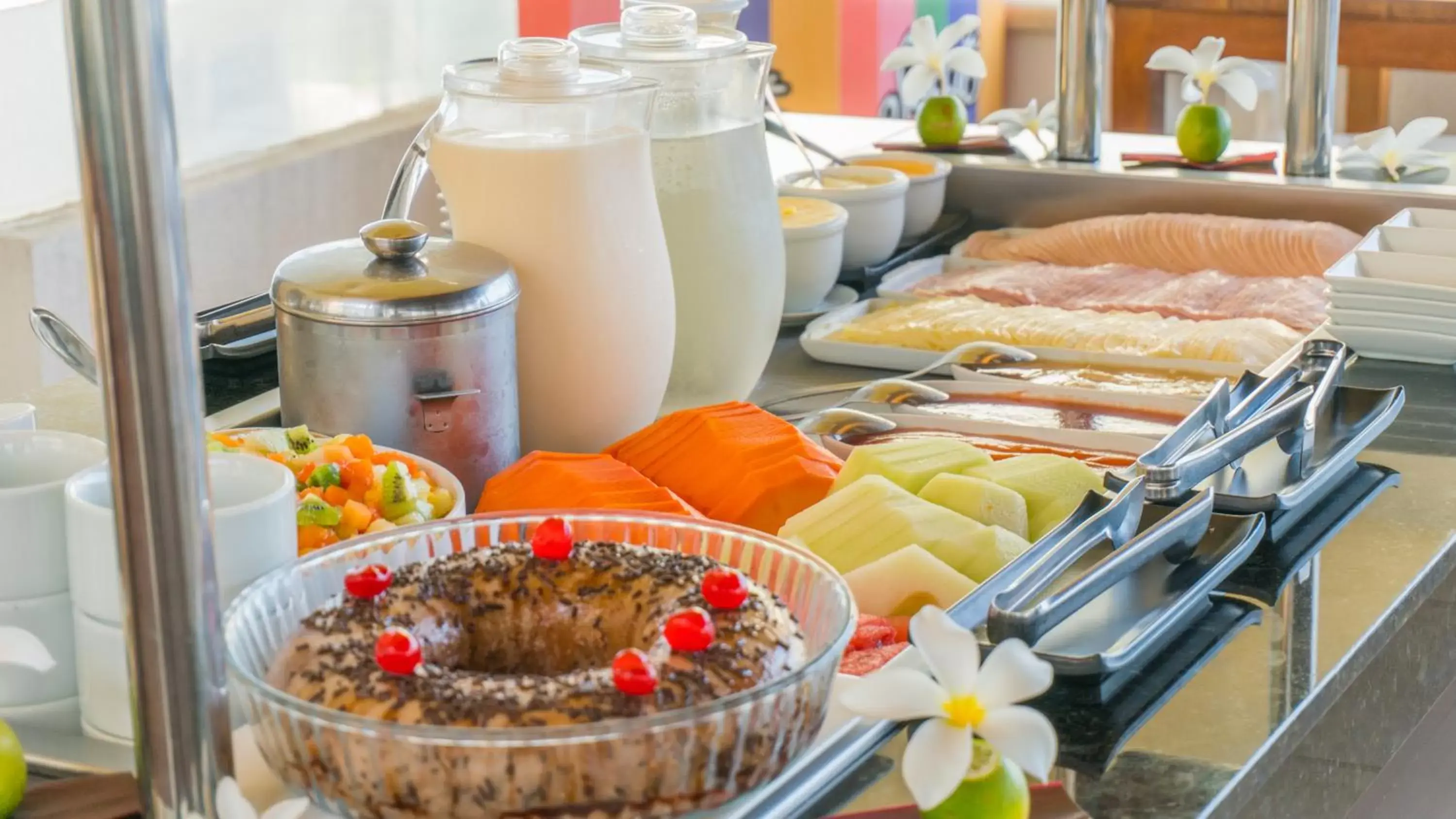 Buffet breakfast, Food in Kristie Resort Natal Hotel