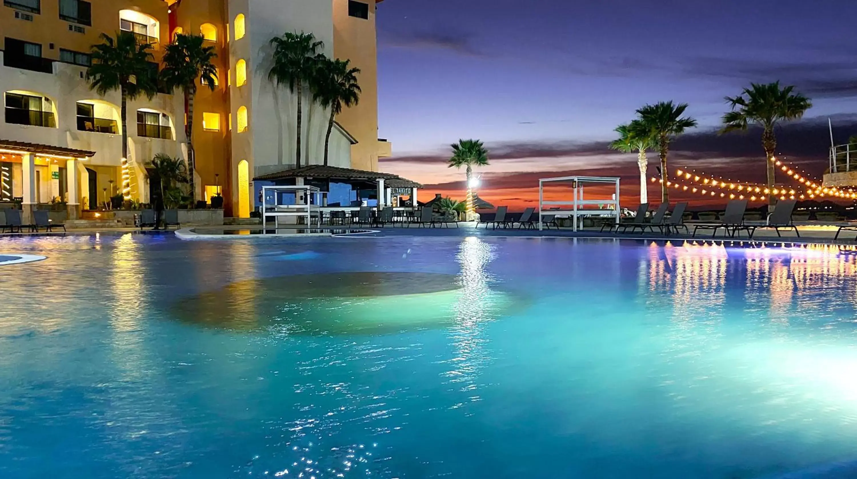 Property building, Swimming Pool in Peñasco del Sol Hotel