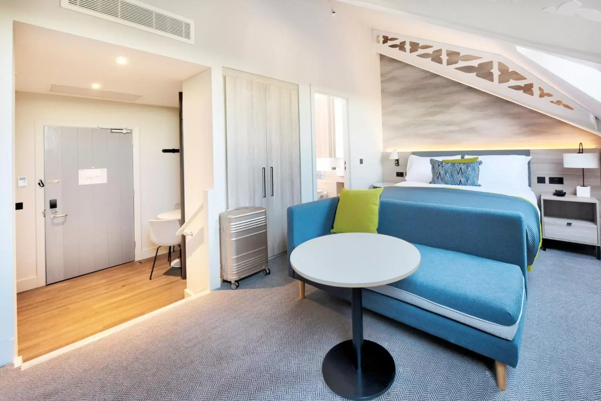 Photo of the whole room in Staybridge Suites - Dundee by IHG Photo of the whole room in Staybridge Suites - Dundee by IHG