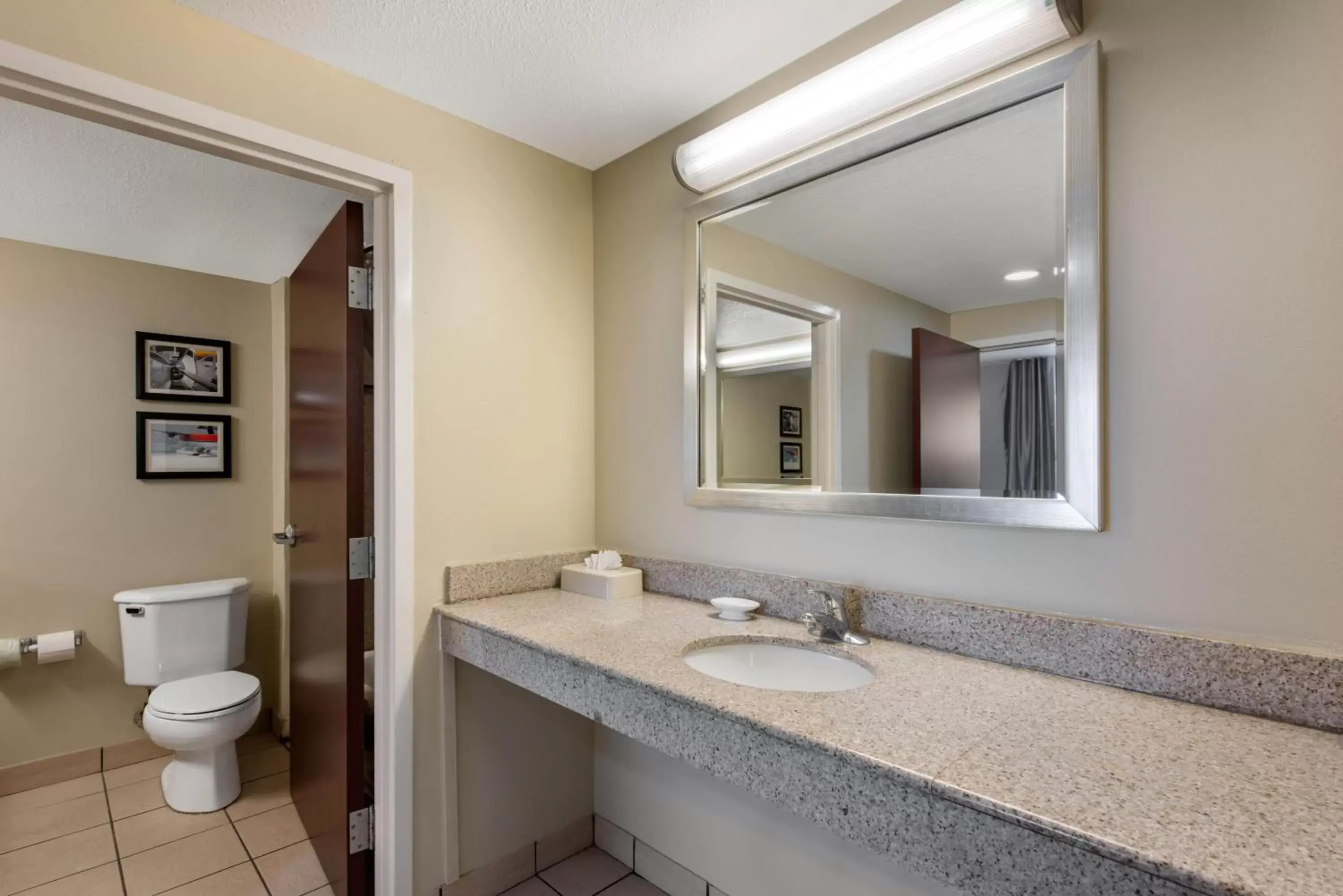 Bathroom in Comfort Inn & Suites Tavares North