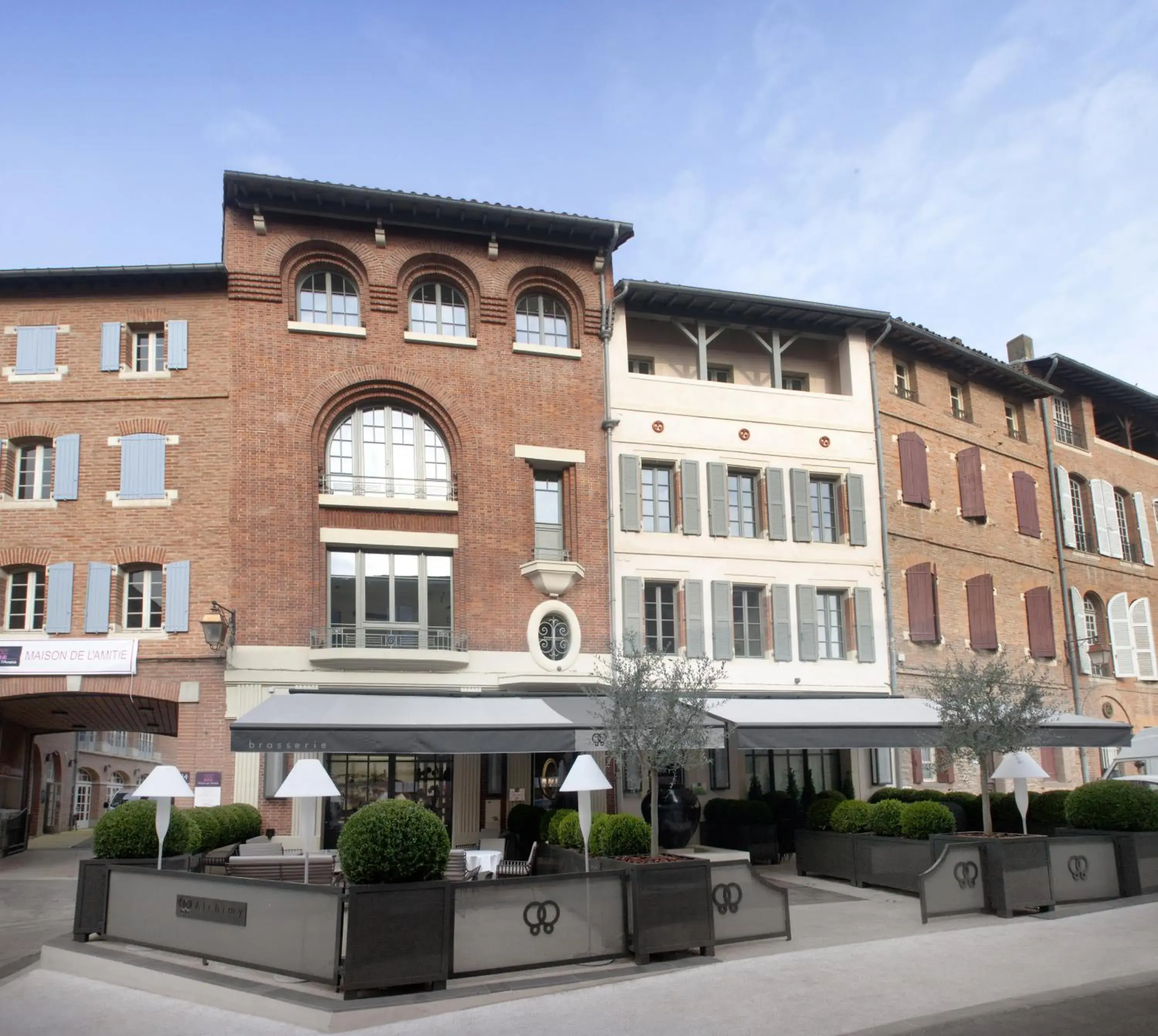 Balcony/Terrace, Property Building in Hôtel Alchimy