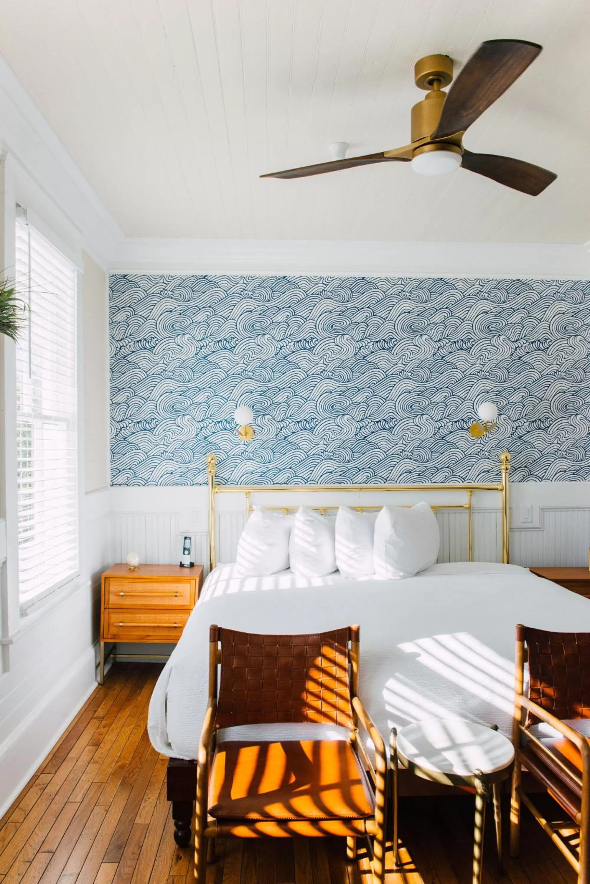 Bed in The Gibson Inn