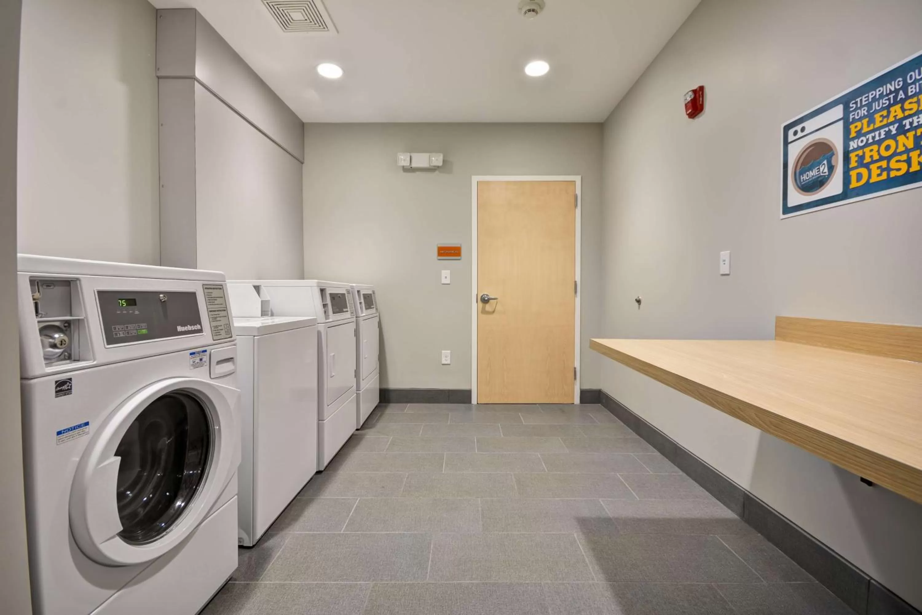 Property building in Home2 Suites By Hilton Blue Ash Cincinnati