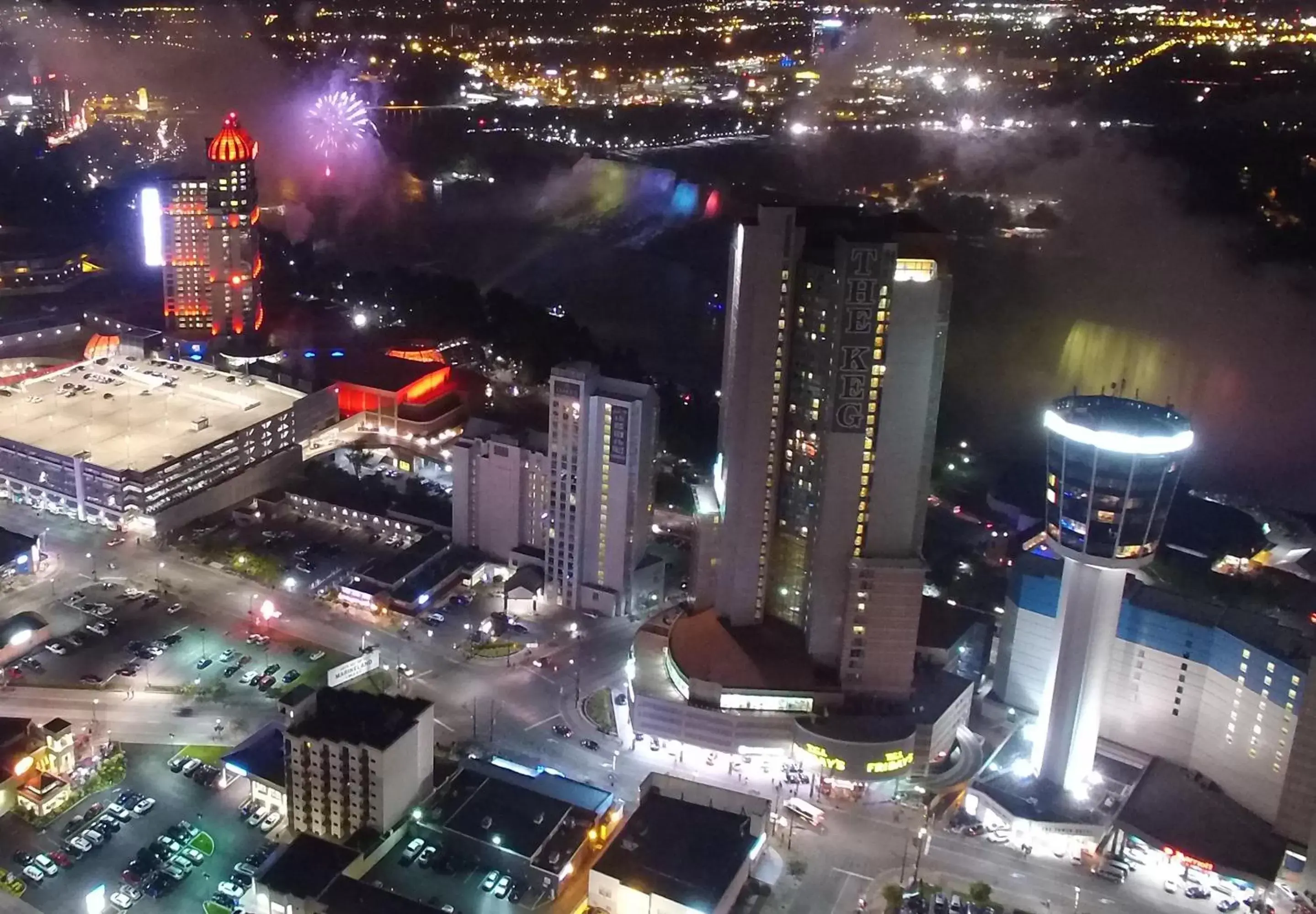 Night, Bird's-eye View in Tower Hotel at Fallsview