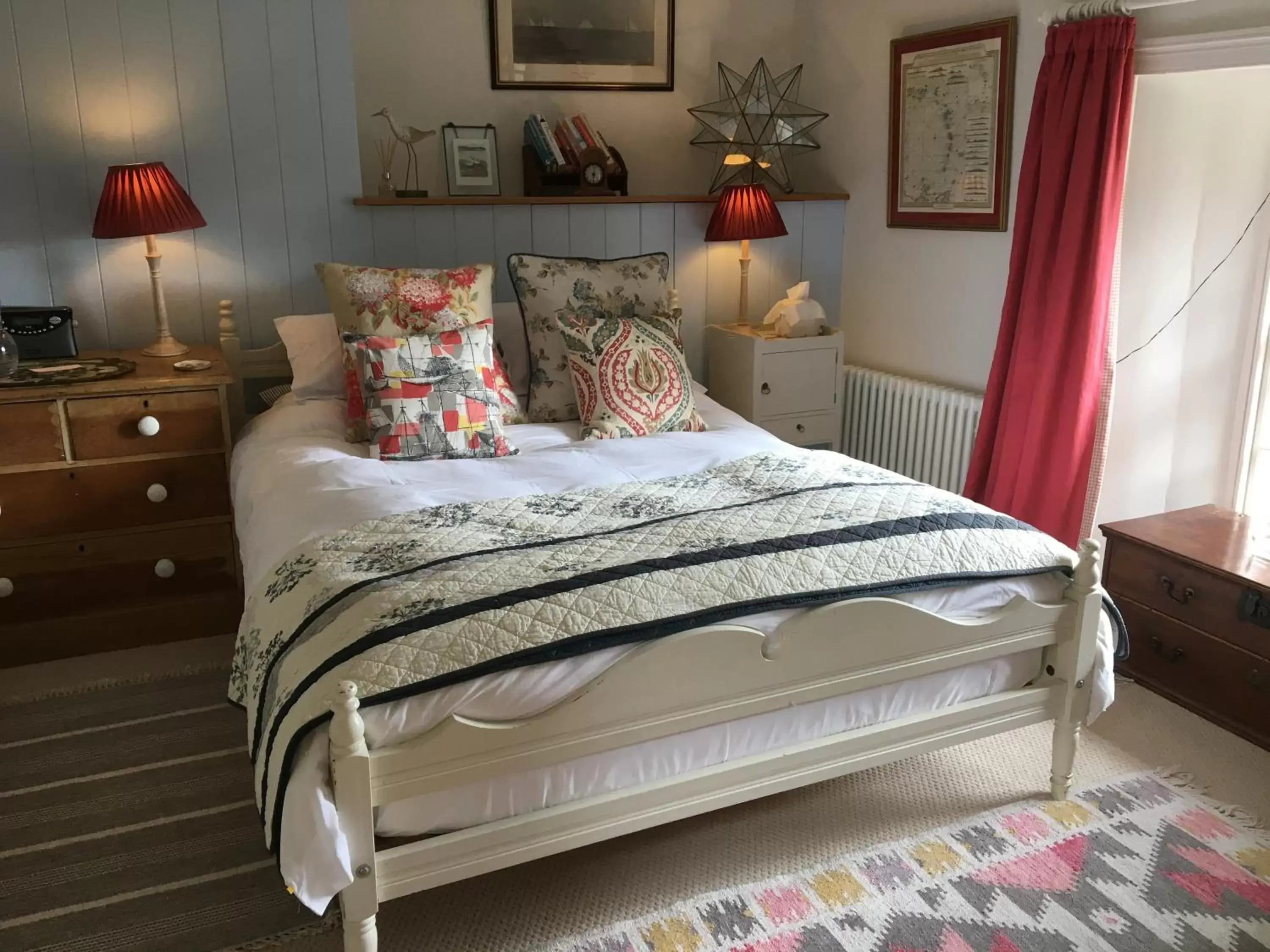 Bed in Stroud House