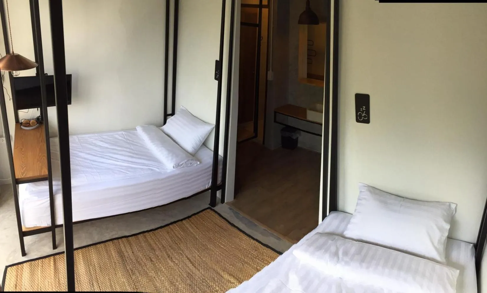 Bed in Bedgasm Hostel Chanthaburi