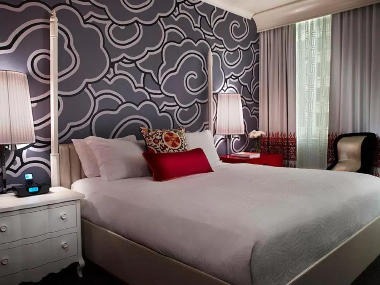 Bed in Kimpton Hotel Monaco Seattle, an IHG Hotel