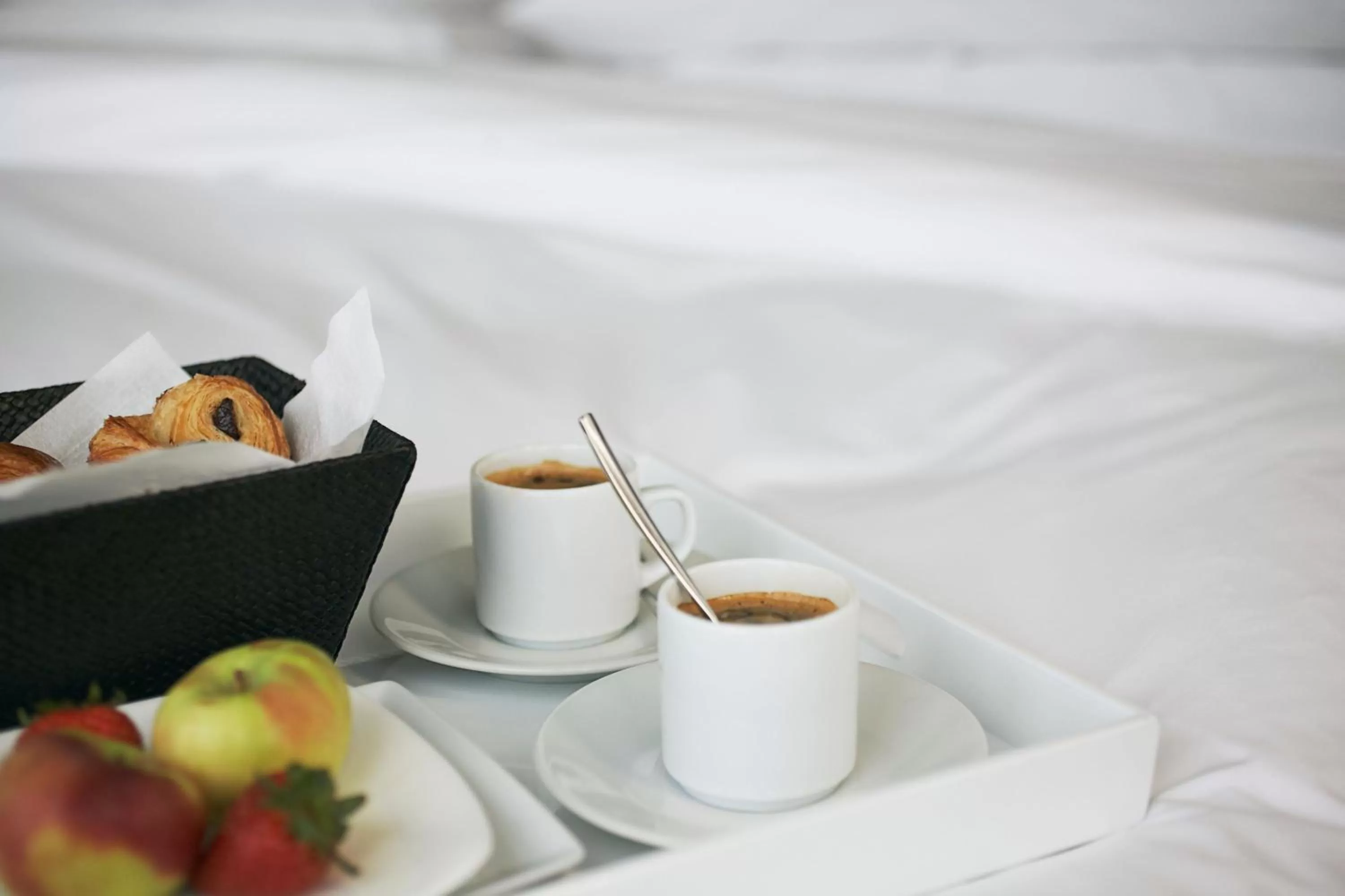 Other, Bed in Sheraton Heathrow Hotel