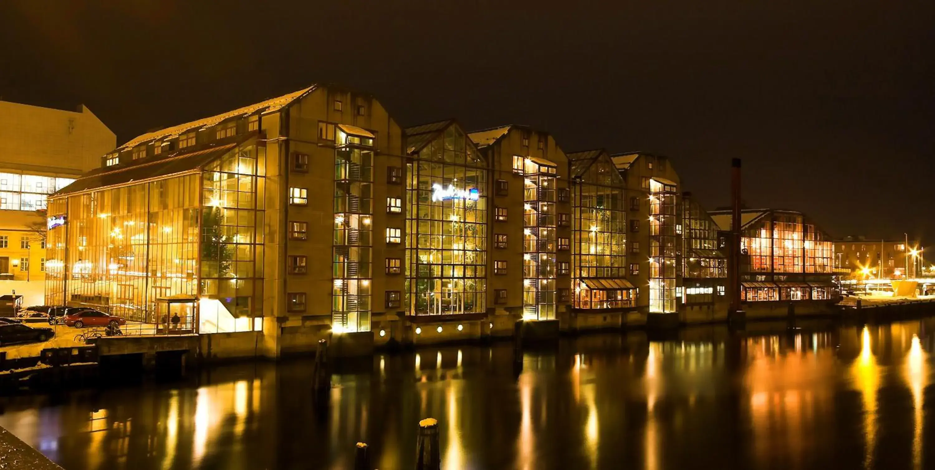 Facade/entrance, Property Building in Radisson Blu Royal Garden Hotel, Trondheim