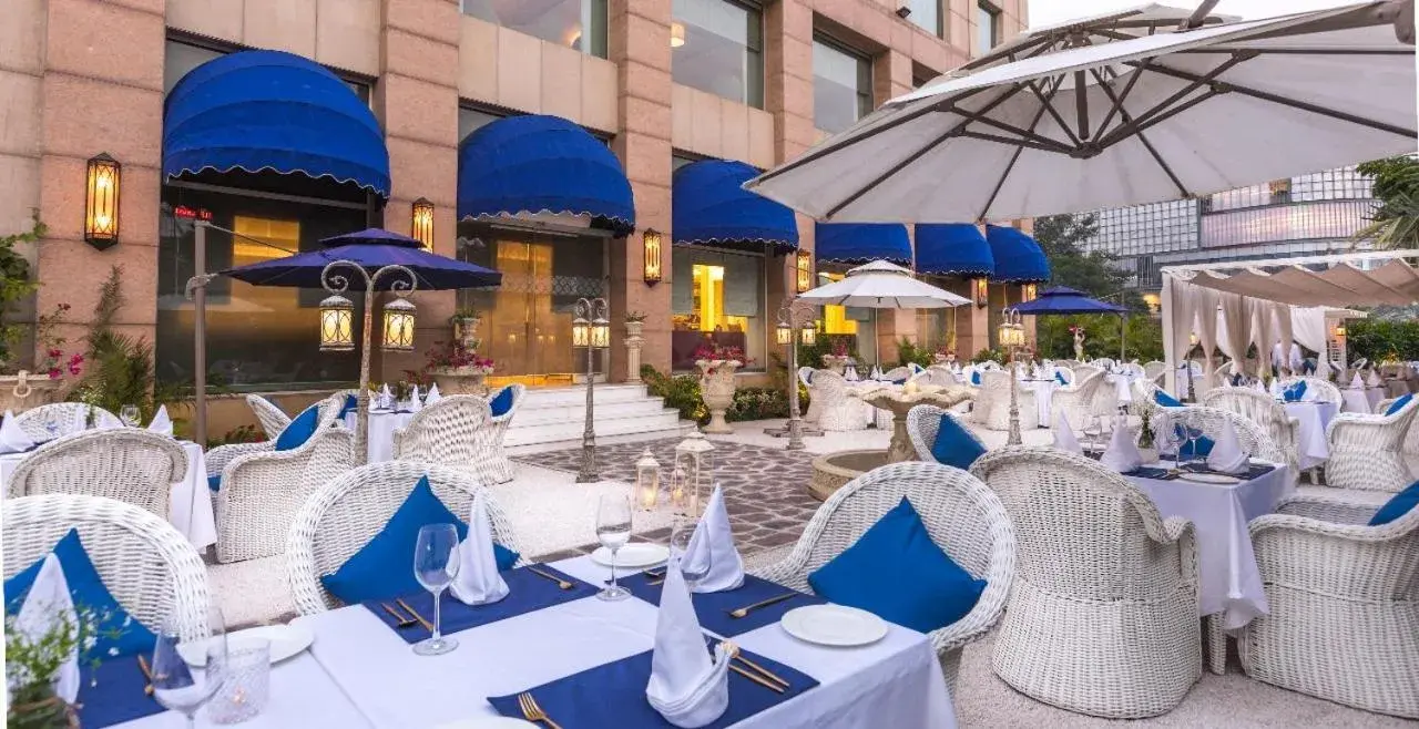 Restaurant/places to eat in Clarens Hotel Restaurant/places to eat in Clarens Hotel