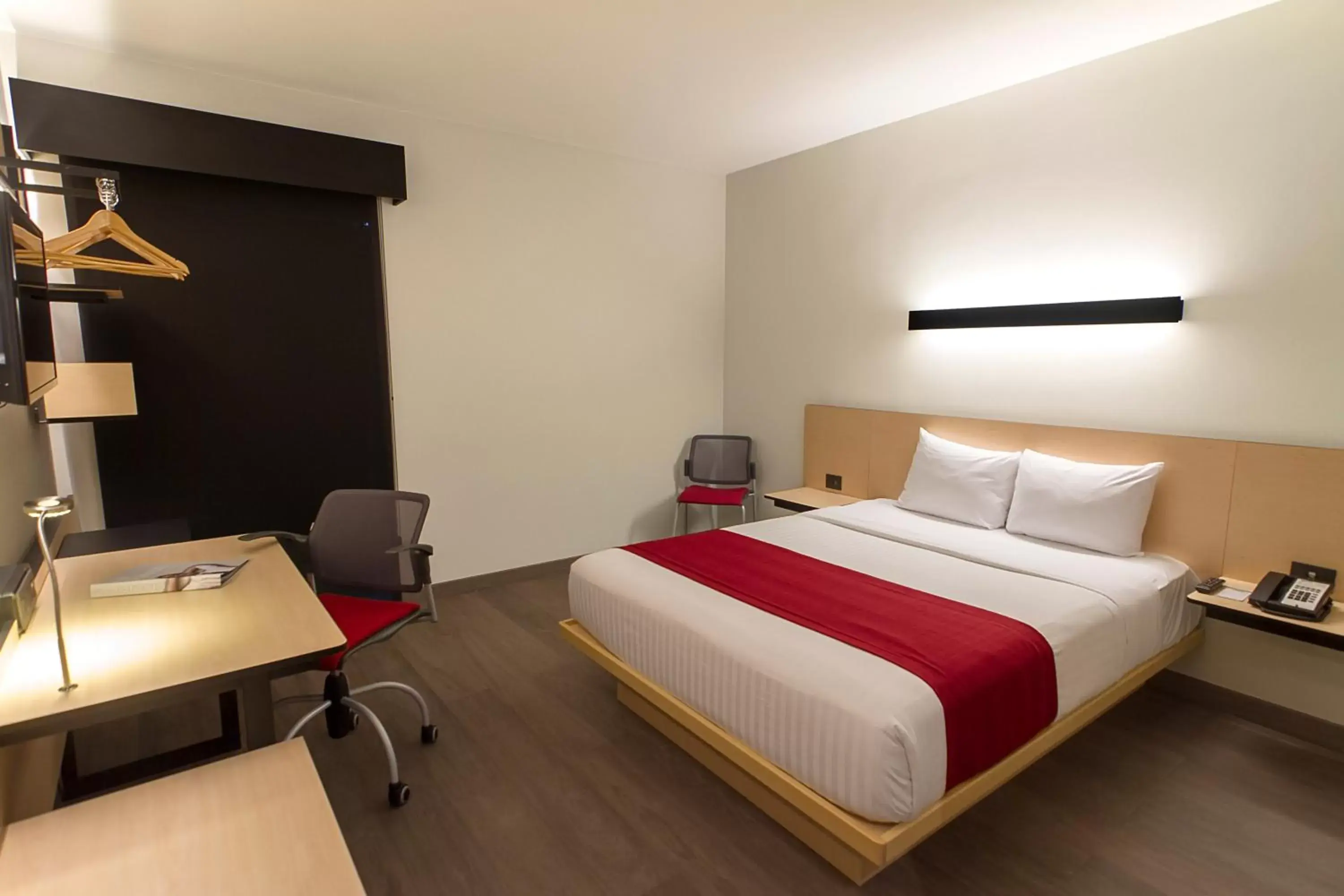 Bed in City Express Plus by Marriott Mundo E