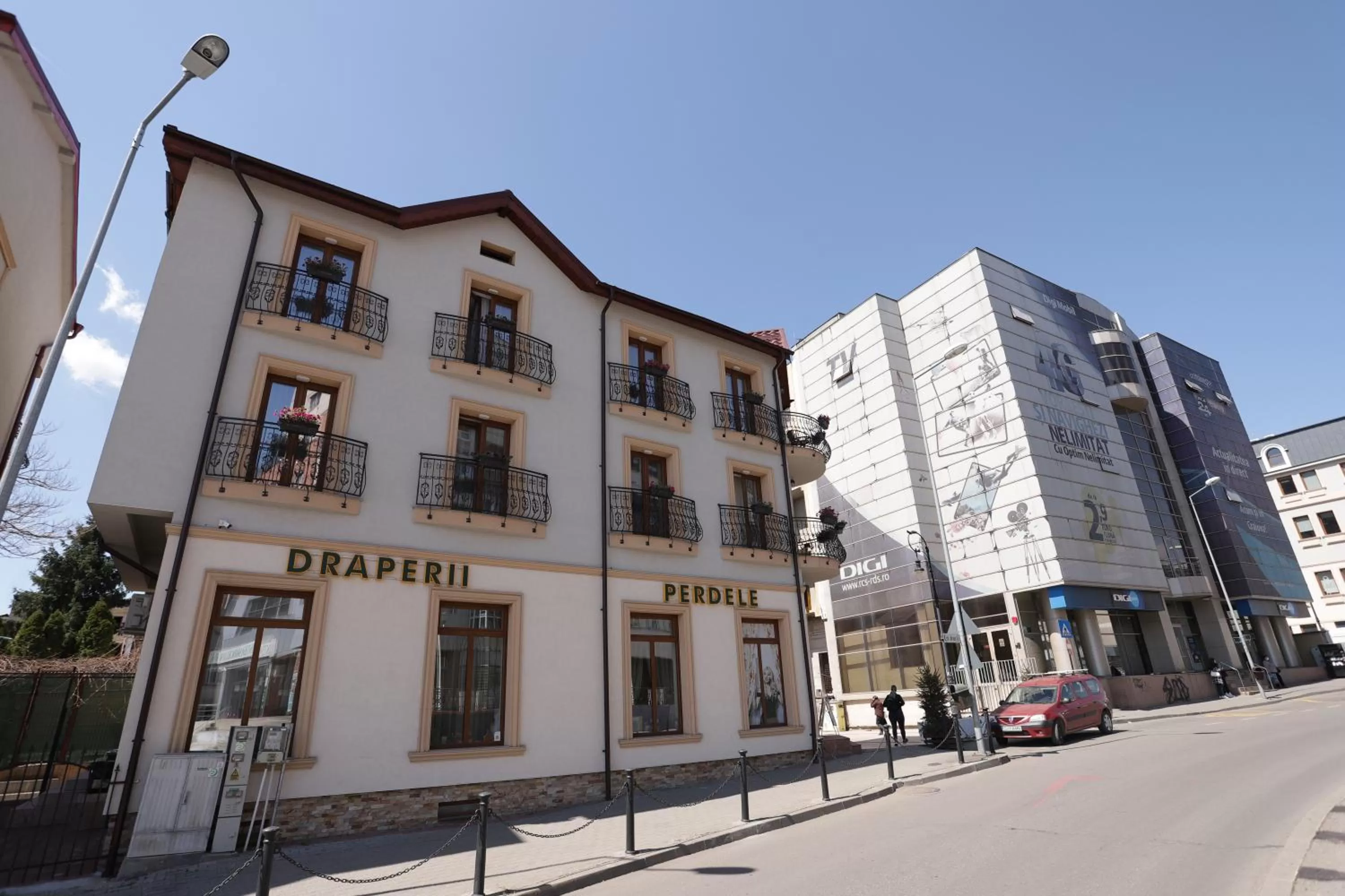 Property building in CENTRAL VIEW Craiova