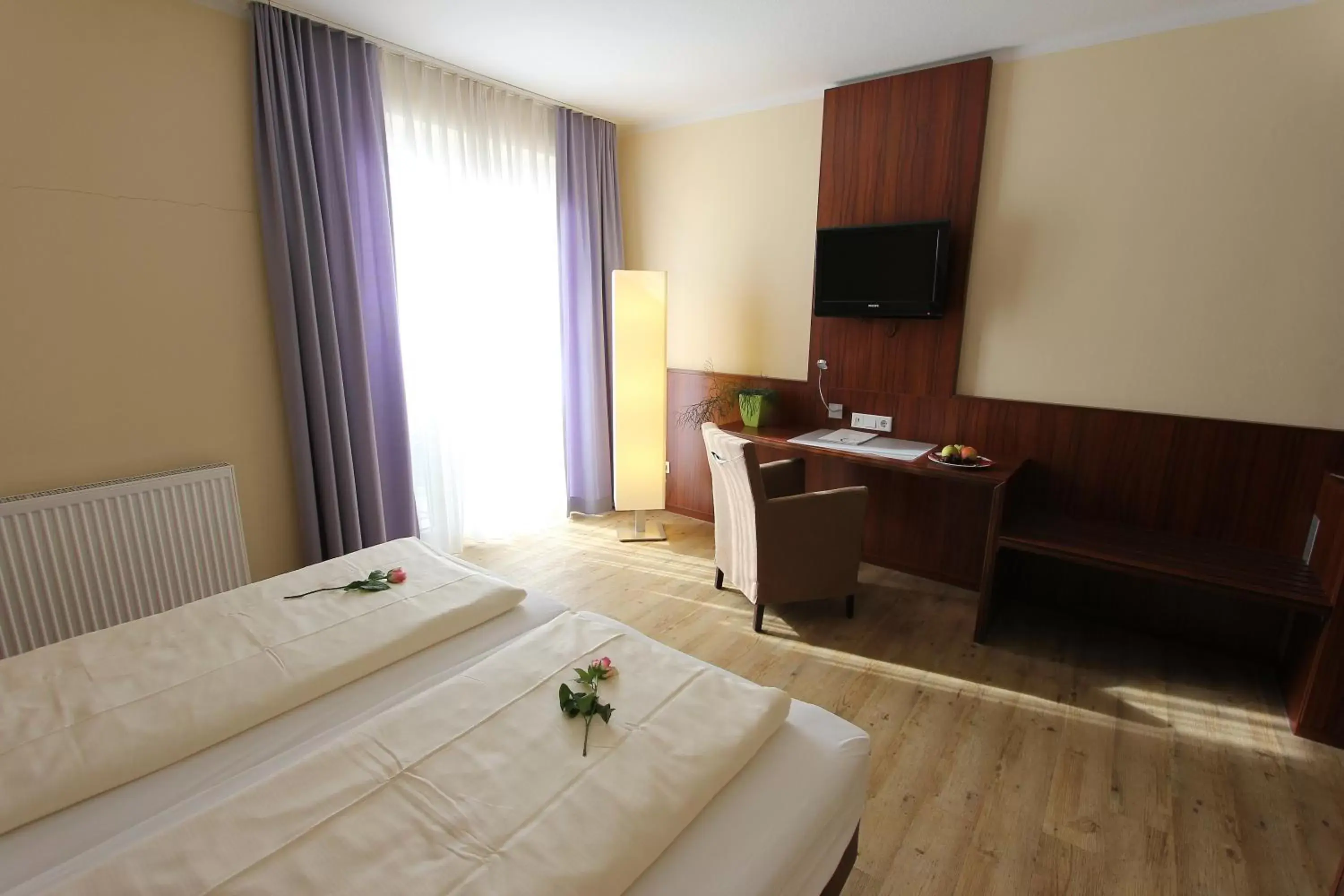 Photo of the whole room, Bed in Akzent Hotel Restaurant Jonathan