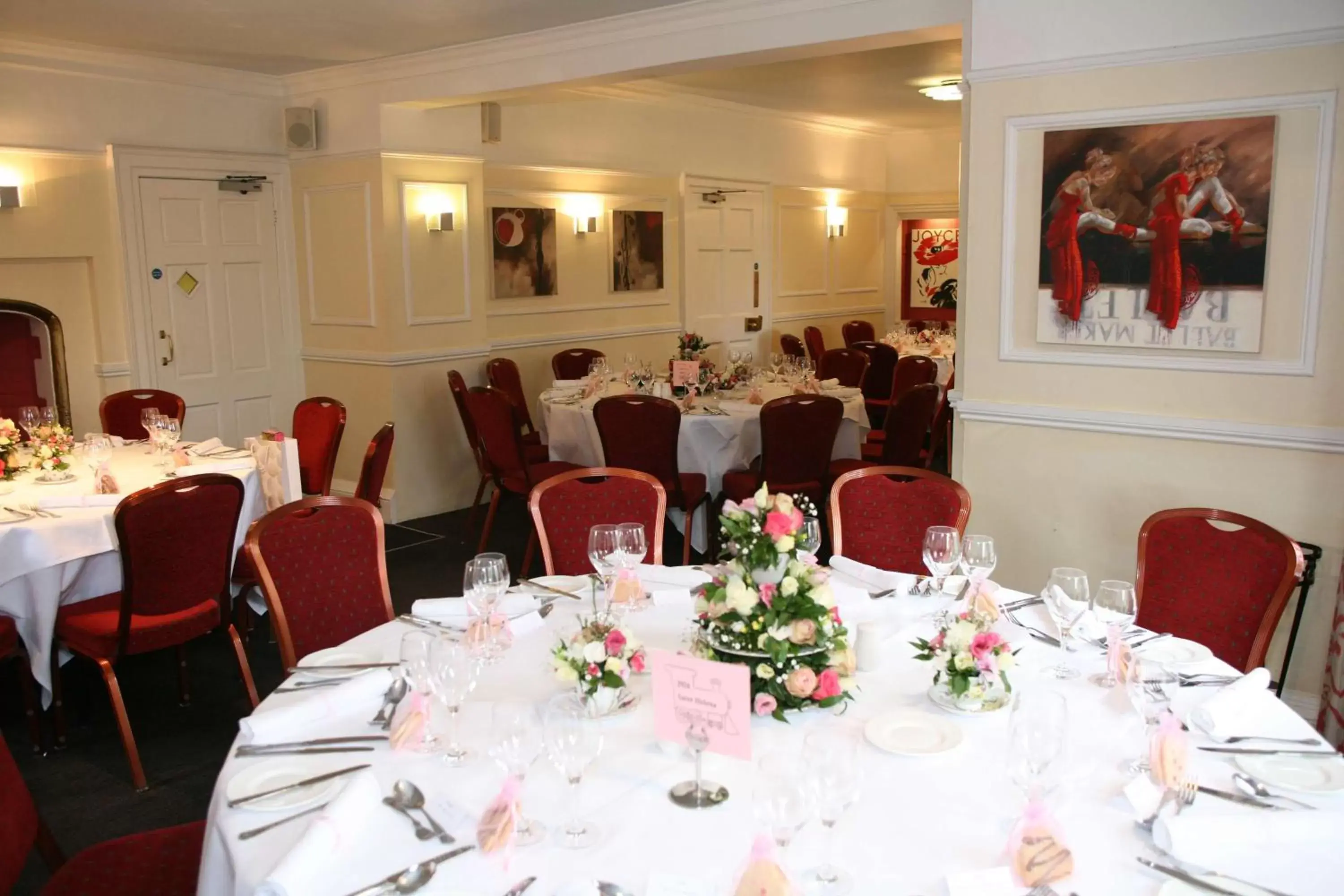 Restaurant/Places to Eat in Best Western Priory Hotel