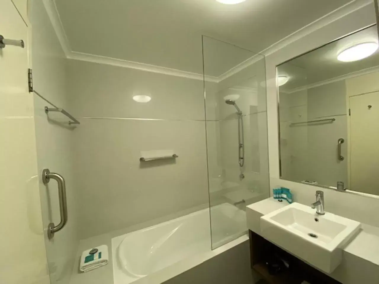 Bathroom in Darby Park Serviced Residences