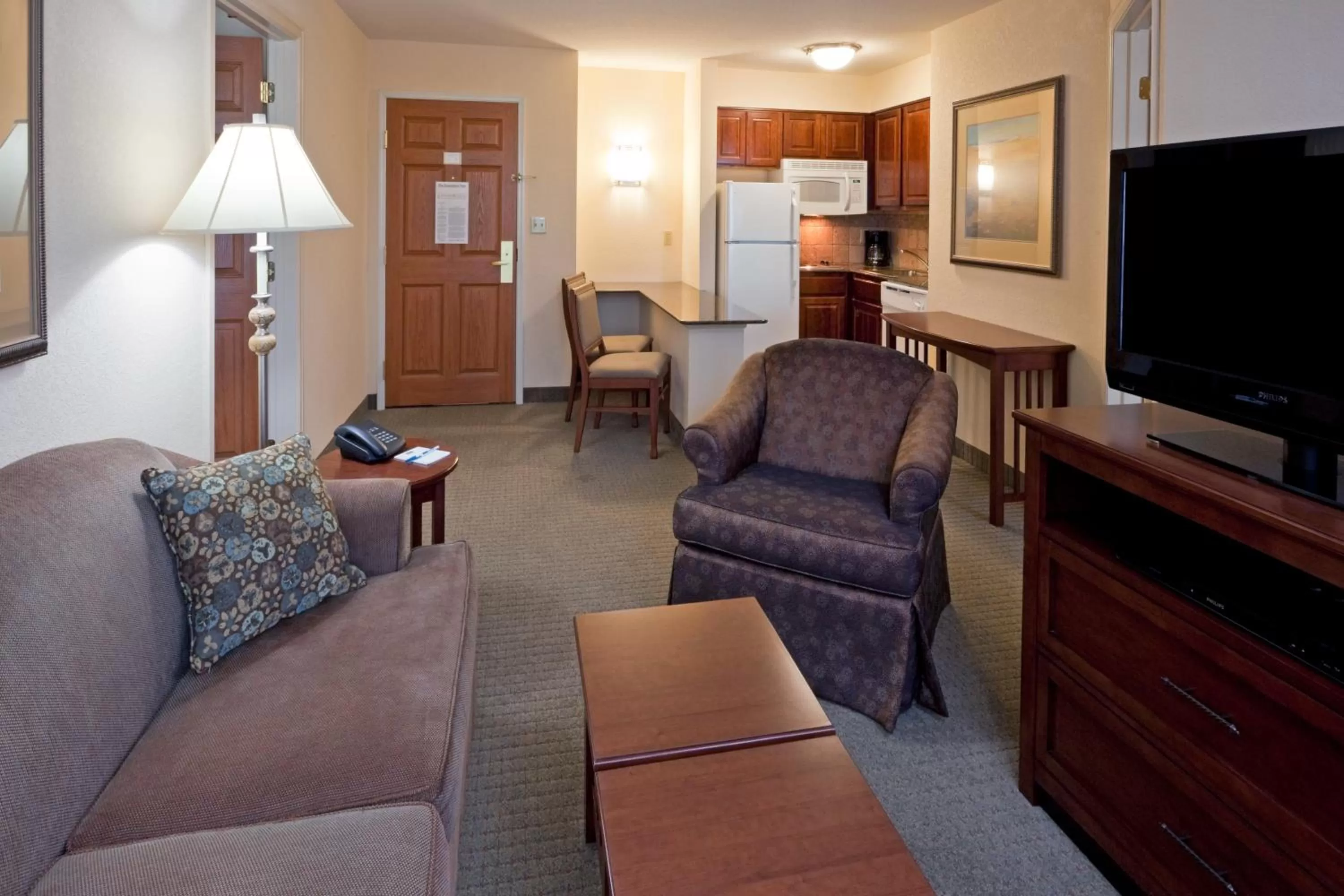 Photo of the whole room in Staybridge Suites - Philadelphia Valley Forge 422 by IHG
