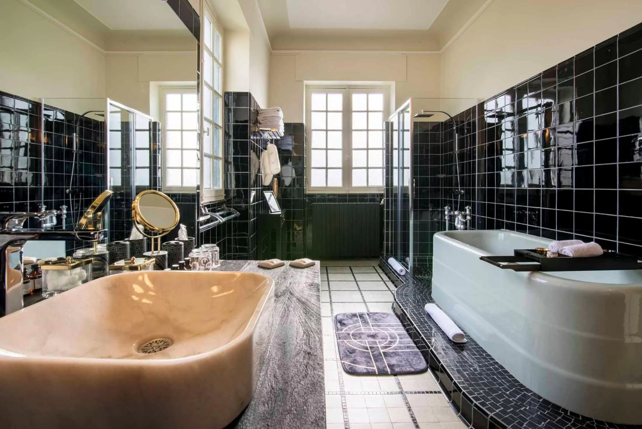 Bathroom in Quand la ville dort