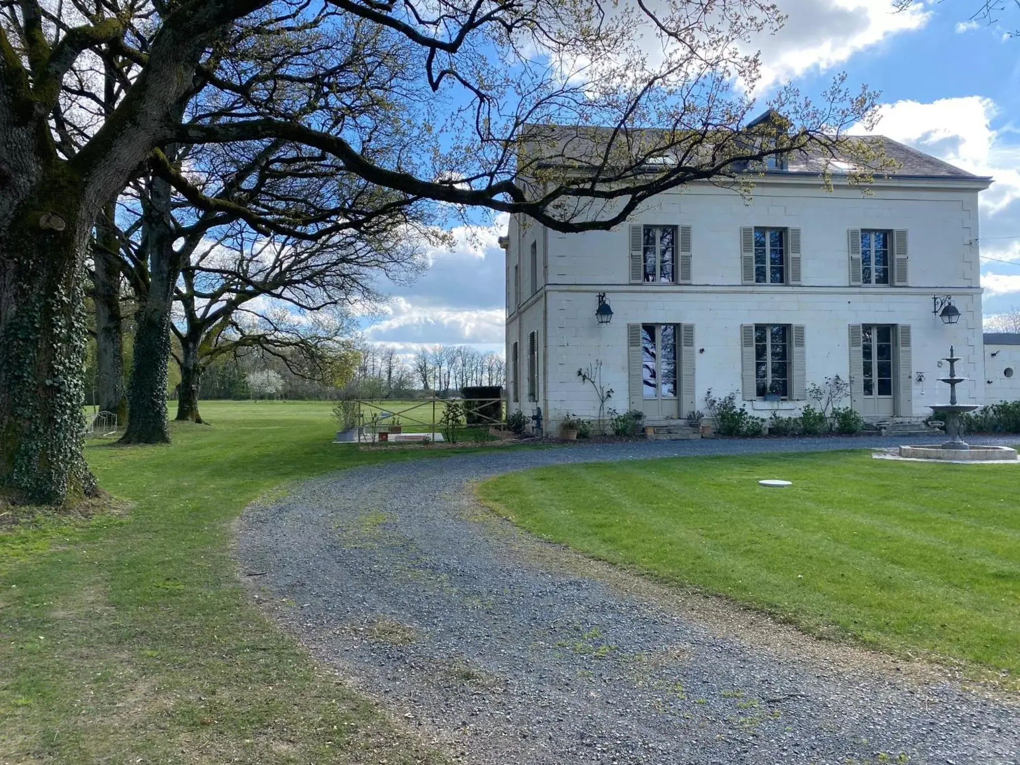 Property Building in La Gironnerie