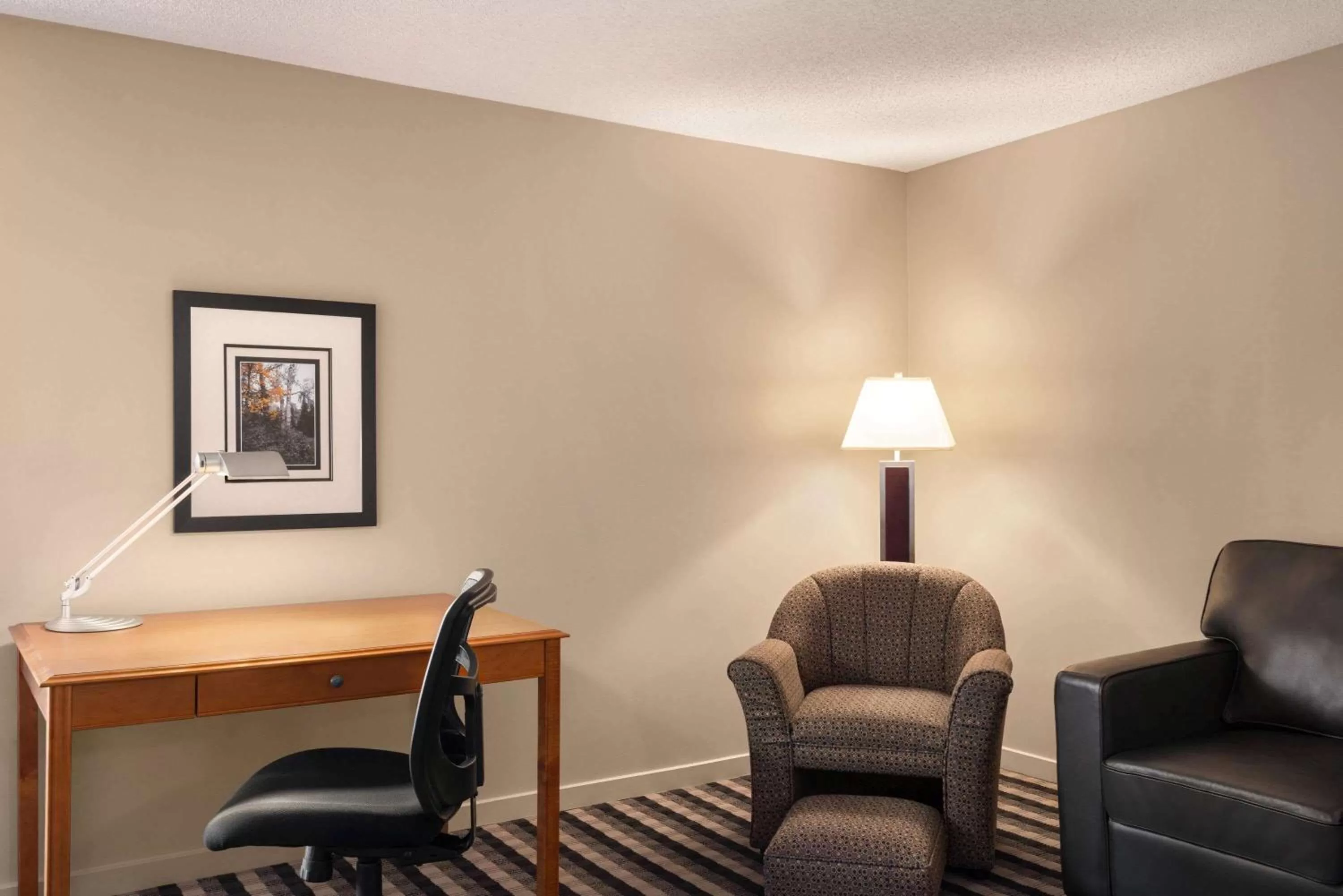 Photo of the whole room in Royal Hotel West Edmonton, Trademark Collection by Wyndham