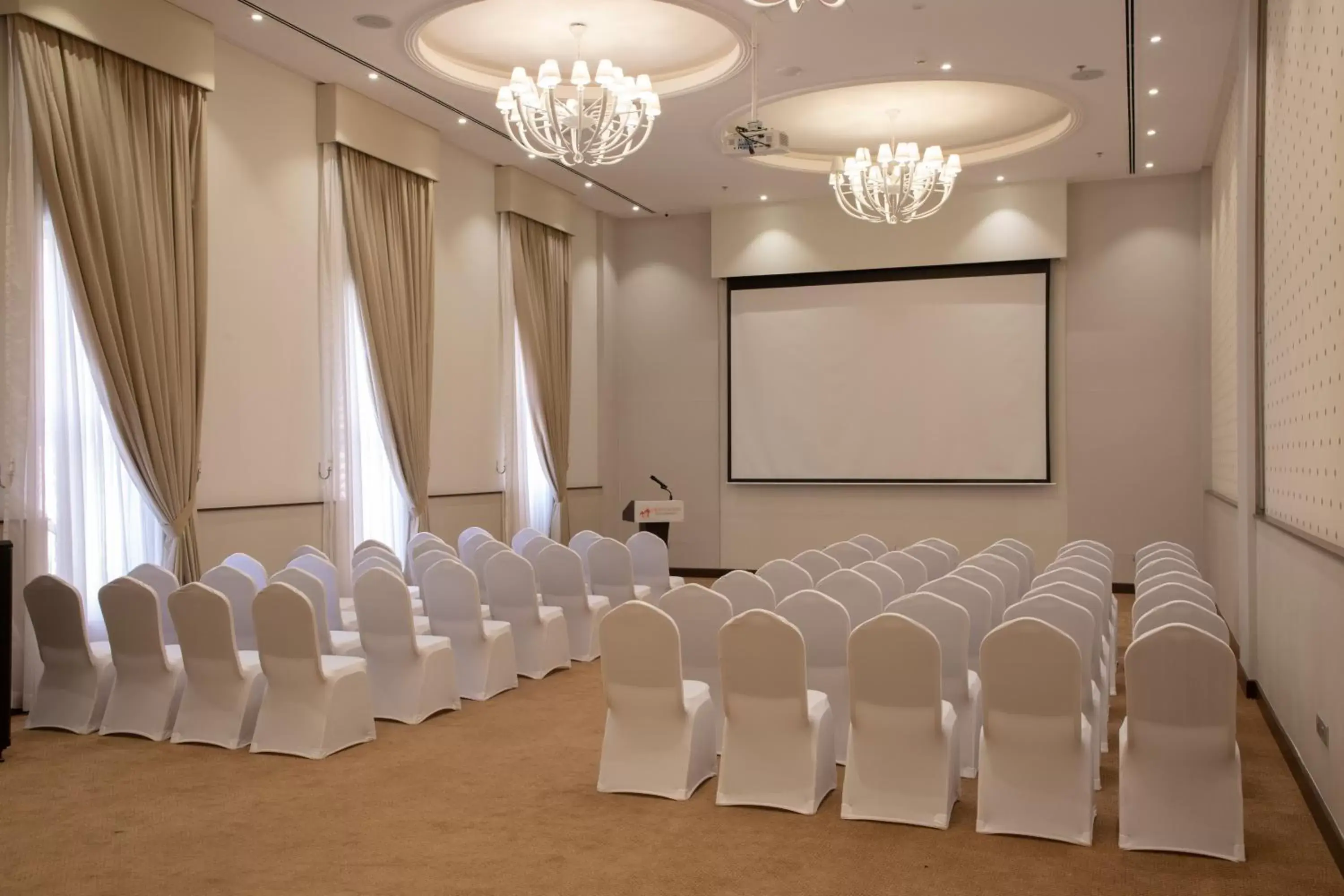 Banquet/Function facilities in Orange Suites Hotel