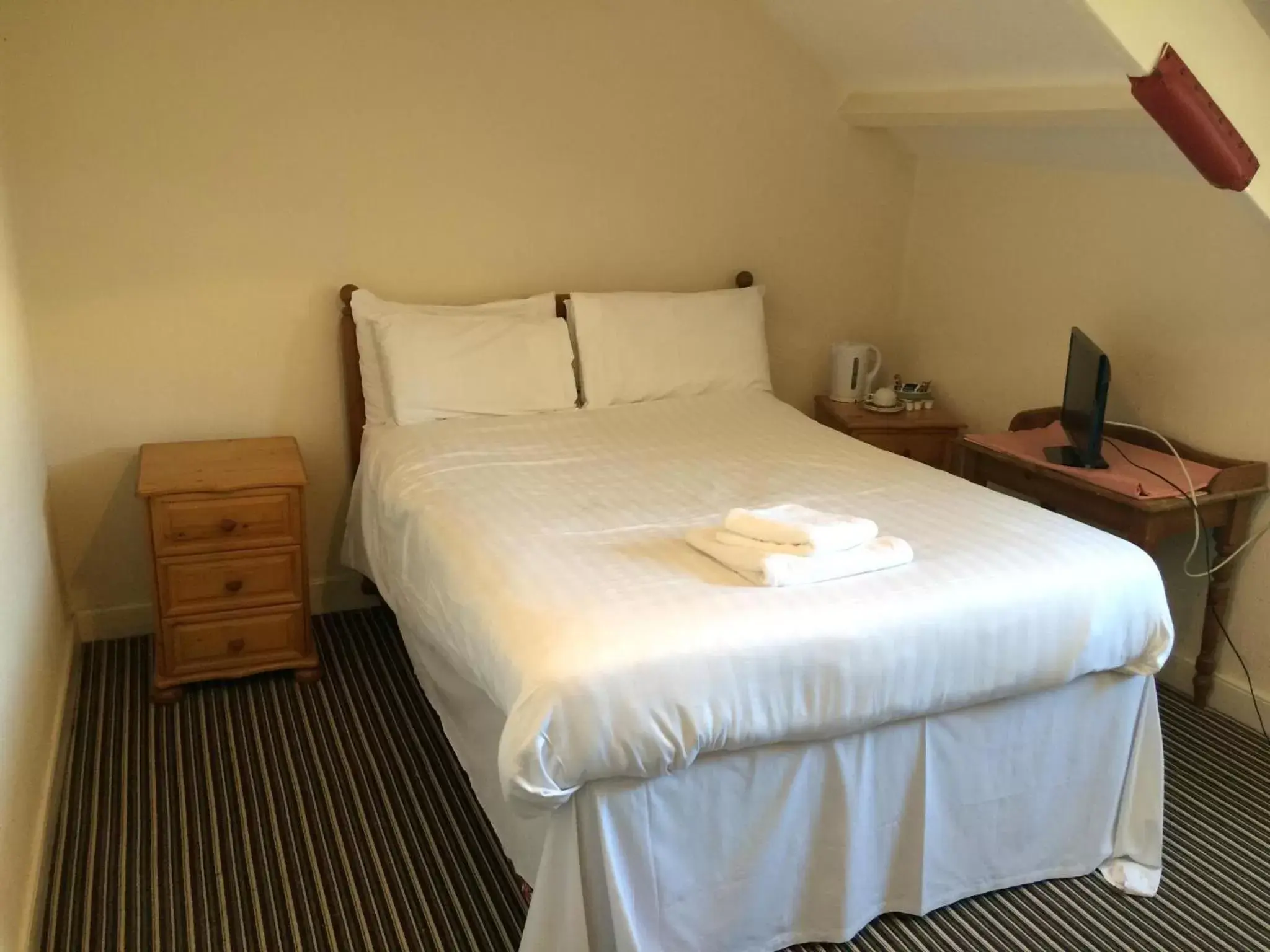 Bedroom, Bed in Lockyer House B&B