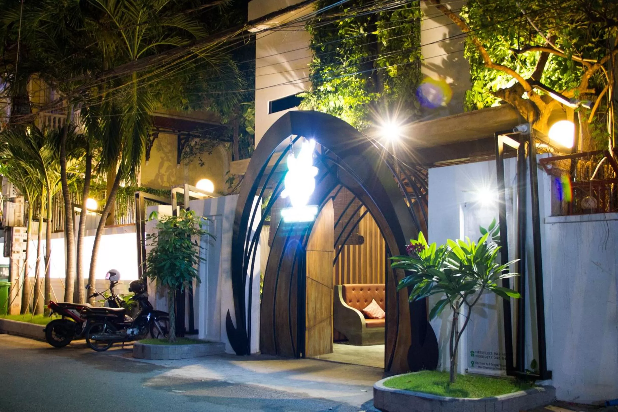 Facade/entrance in Bopha Bassac Boutique Hotel