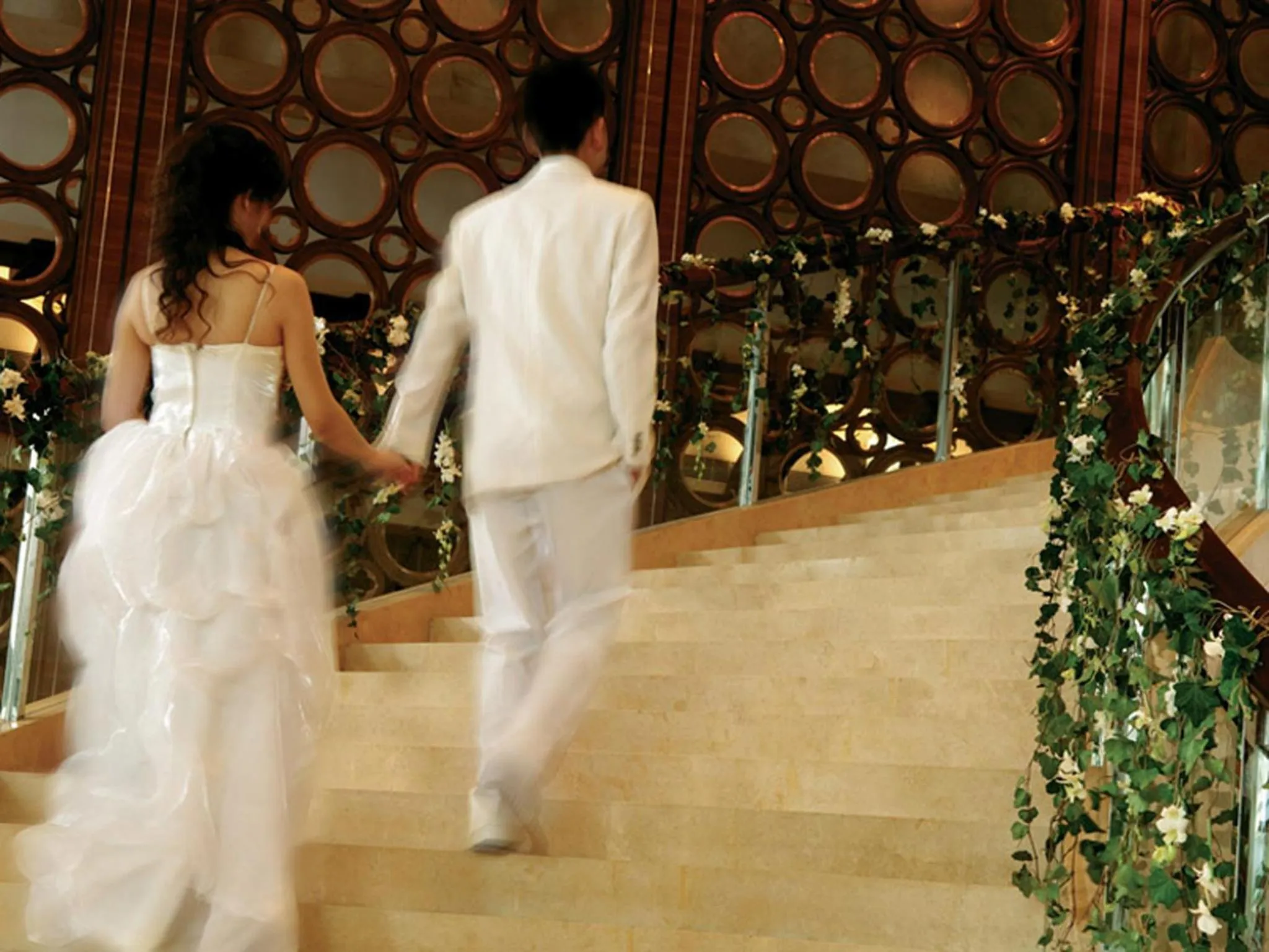 People in HJ International Hotel