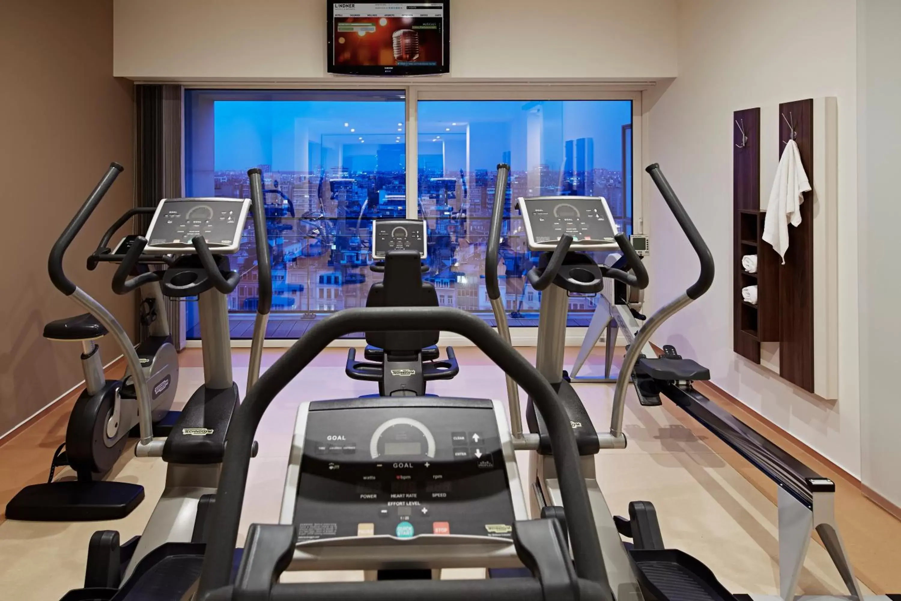 Fitness centre/facilities, Fitness Center/Facilities in Lindner Hotel Antwerp, part of JdV by Hyatt