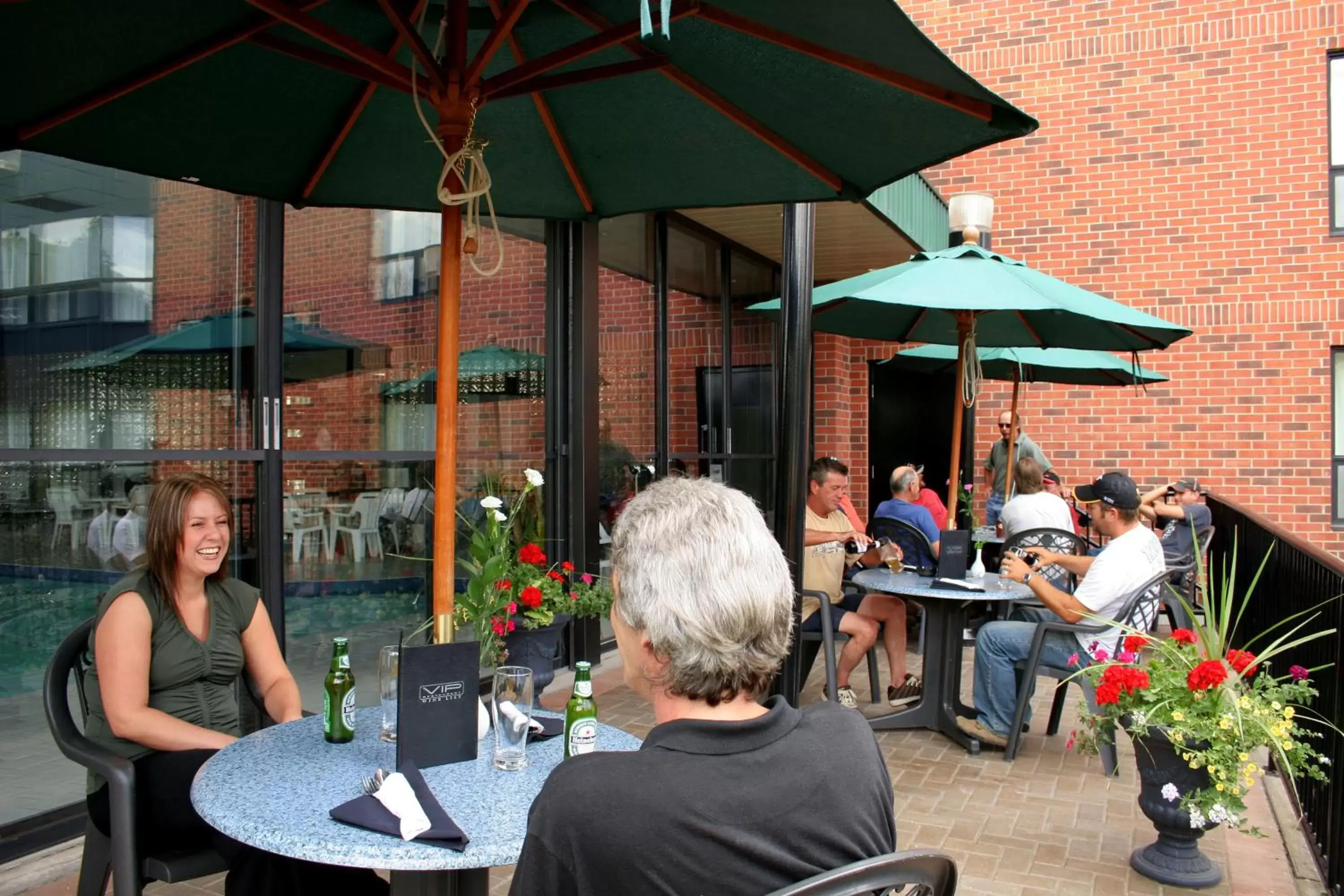 Restaurant/places to eat in Visitor's Inn Restaurant/places to eat in Visitor's Inn