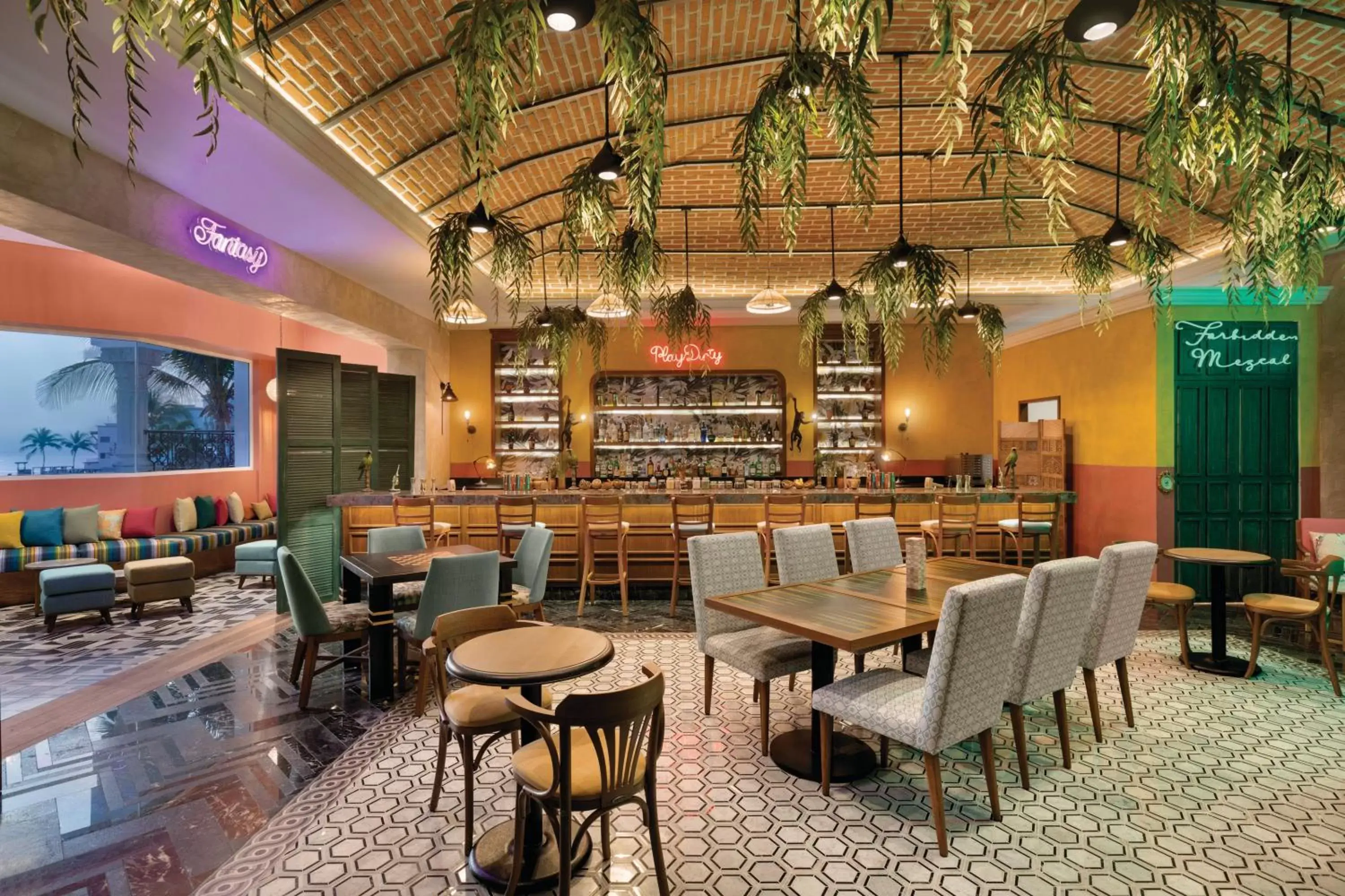 Lounge or bar, Restaurant/Places to Eat in Hilton Playa del Carmen, an All-Inclusive Adult Only Resort