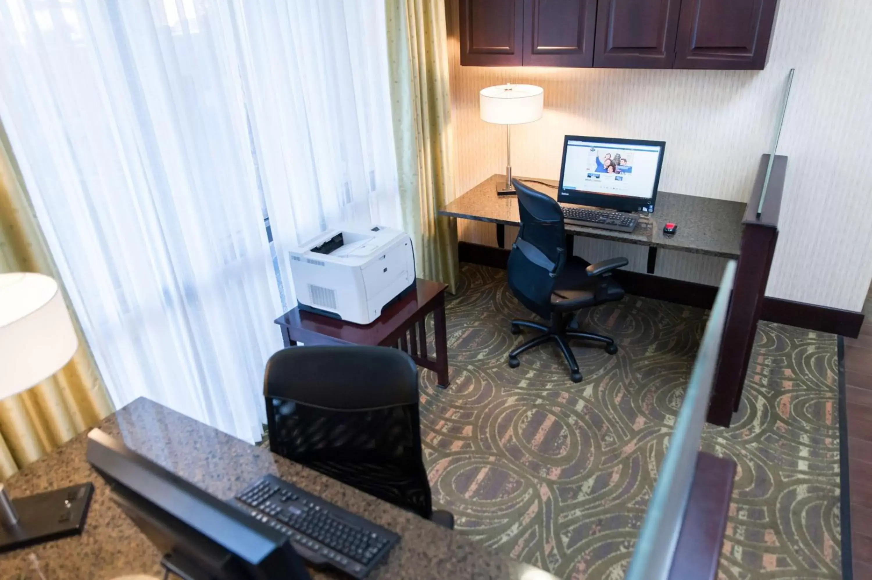 Business facilities, Business Area/Conference Room in Hampton Inn - North Platte