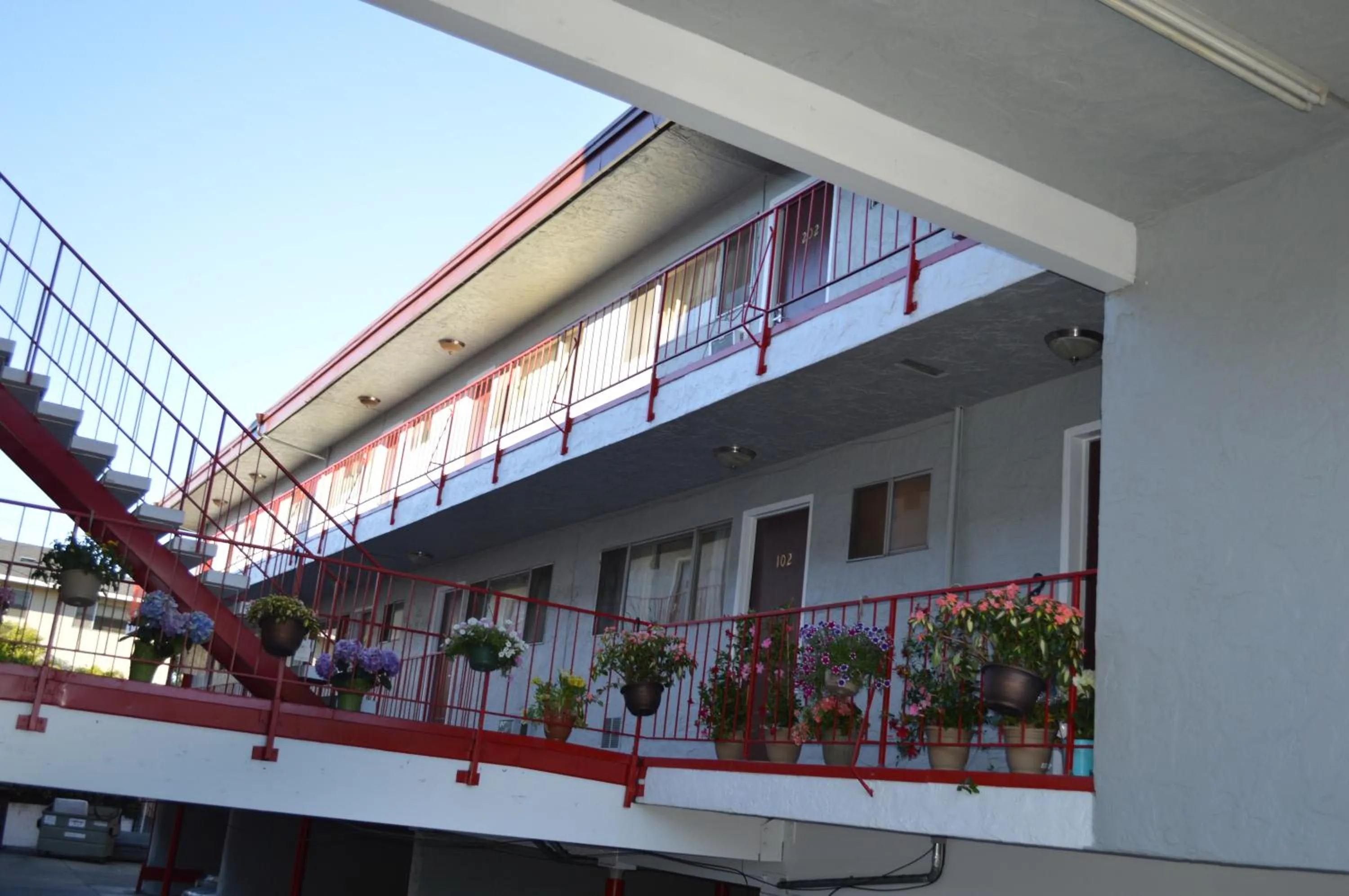 Other in Glass Slipper Inn - Stanford Palo Alto