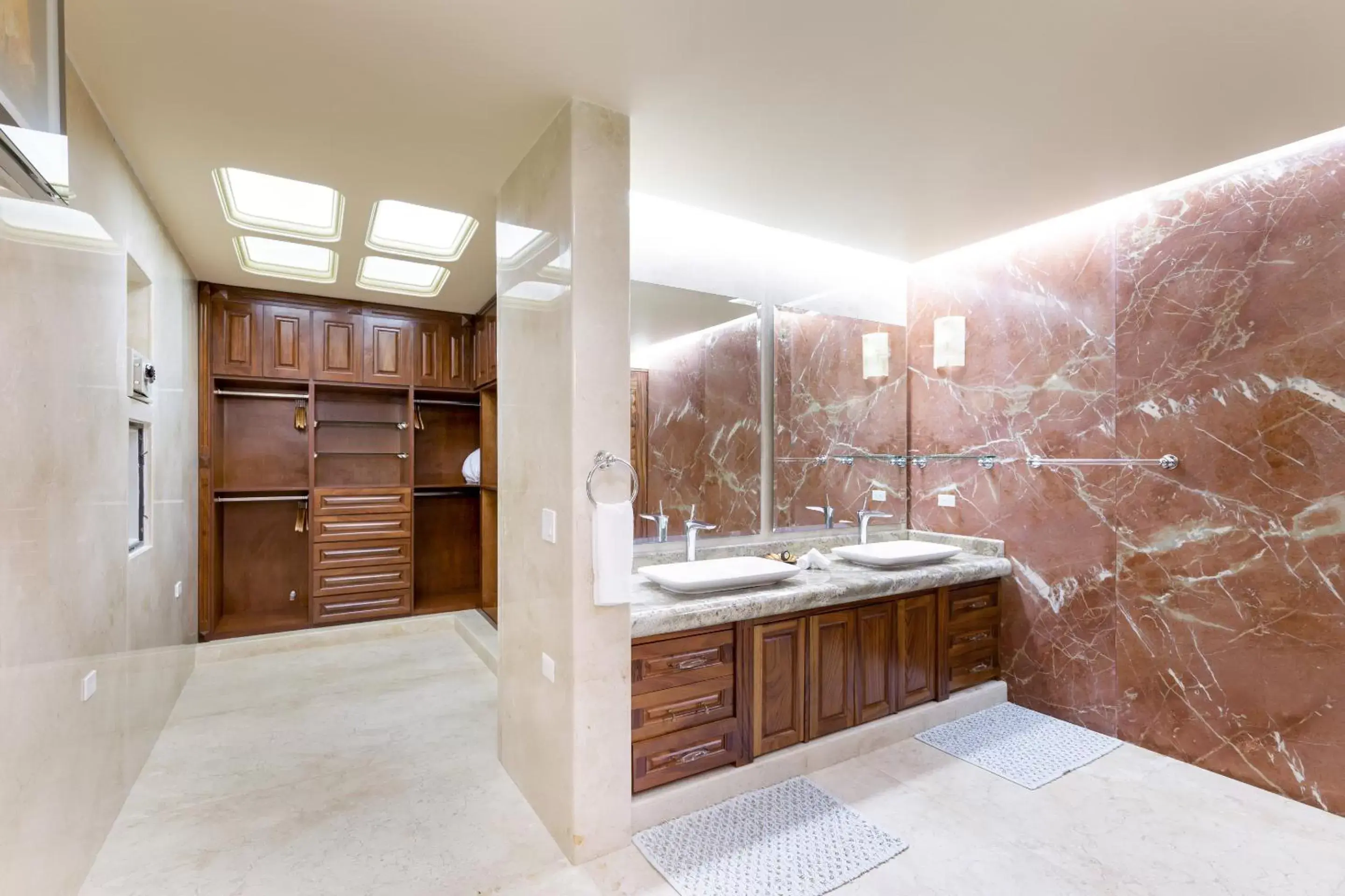 Bathroom in South Shore Villa Armonia Luxury Boutique