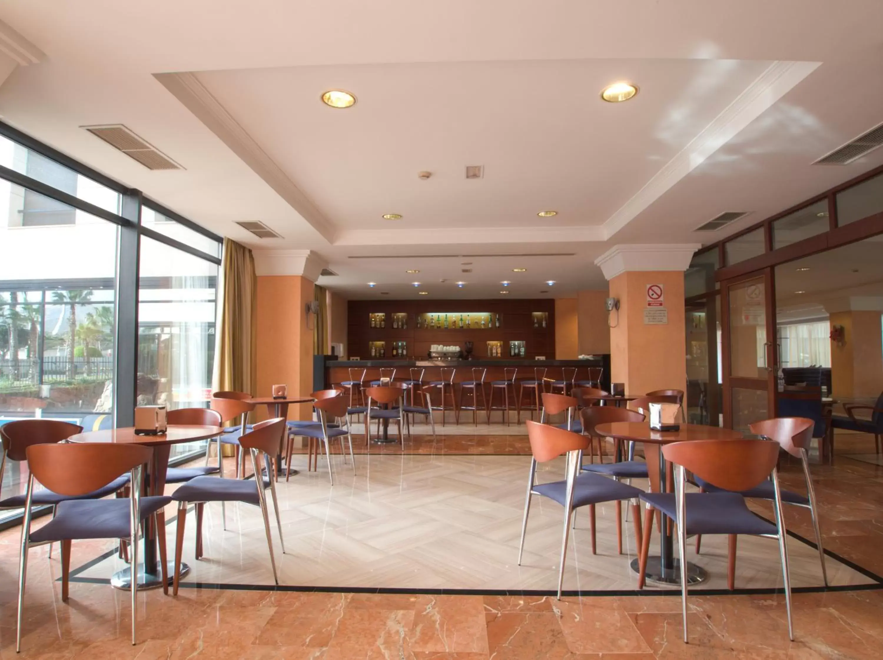 Lounge or bar in Hotel Zentral Center - Adults only