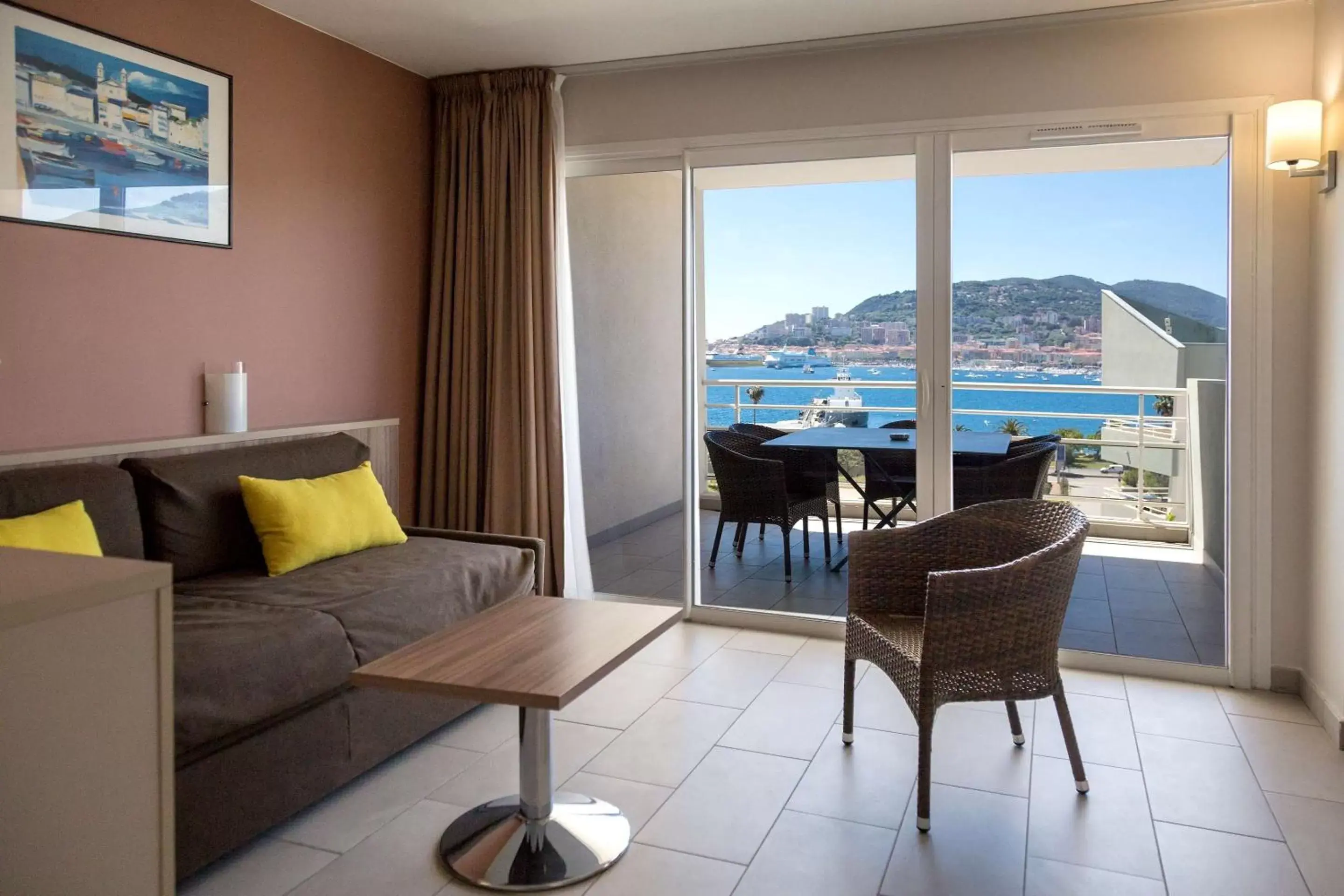 Three-Room Suite with Terrace and Sea View in Best Western Plus Ajaccio Amirauté Three-Room Suite with Terrace and Sea View in Best Western Plus Ajaccio Amirauté